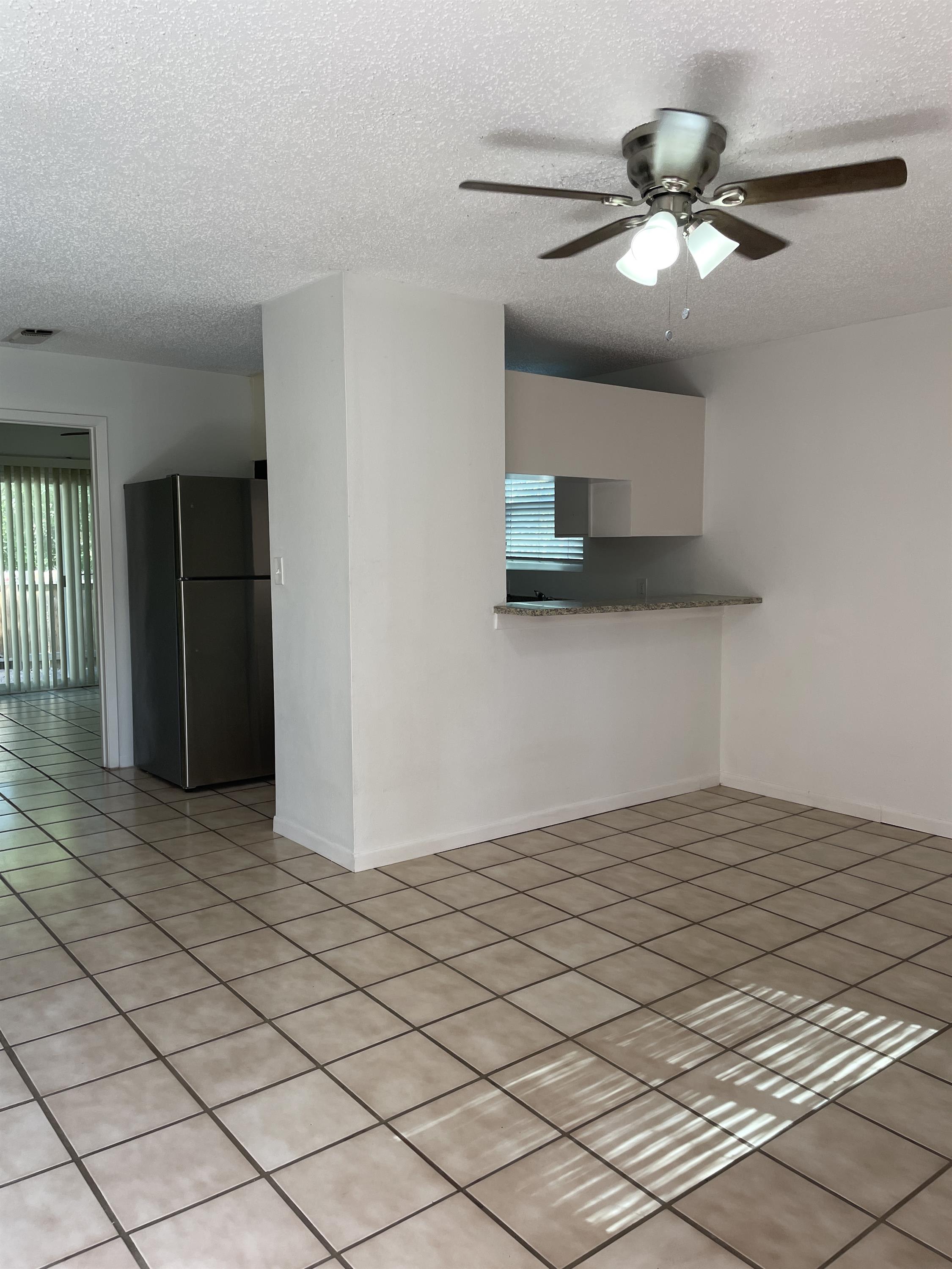 2409 Mesquite Street – photo 4