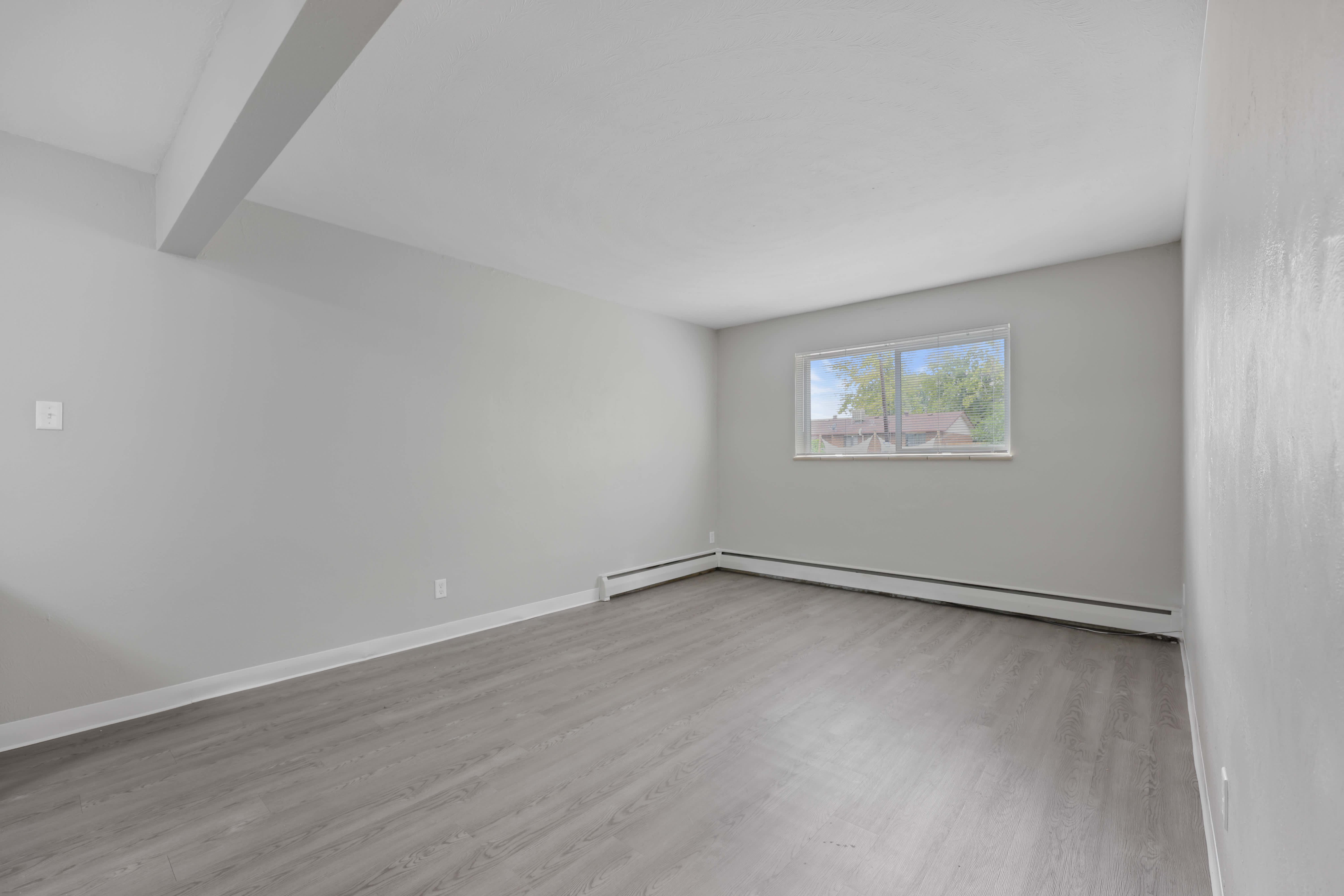 Nevada Villa Apartments – photo 5