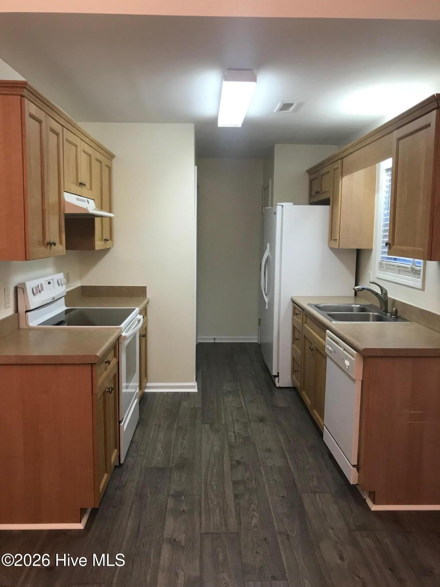 1798 Liz Lane NE – photo 4