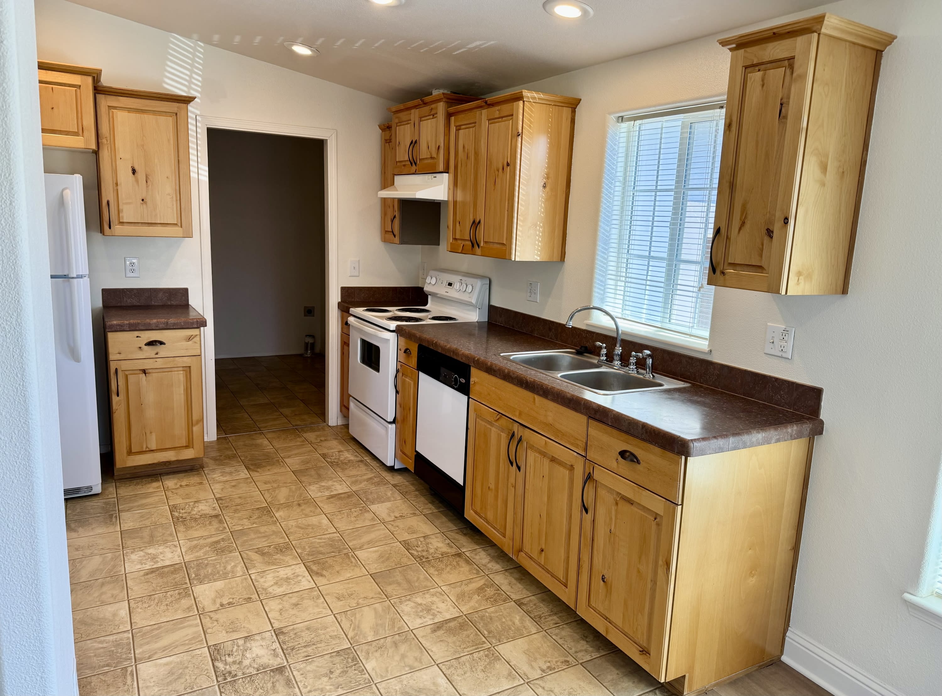 1015 Oak Street #75 – photo 4
