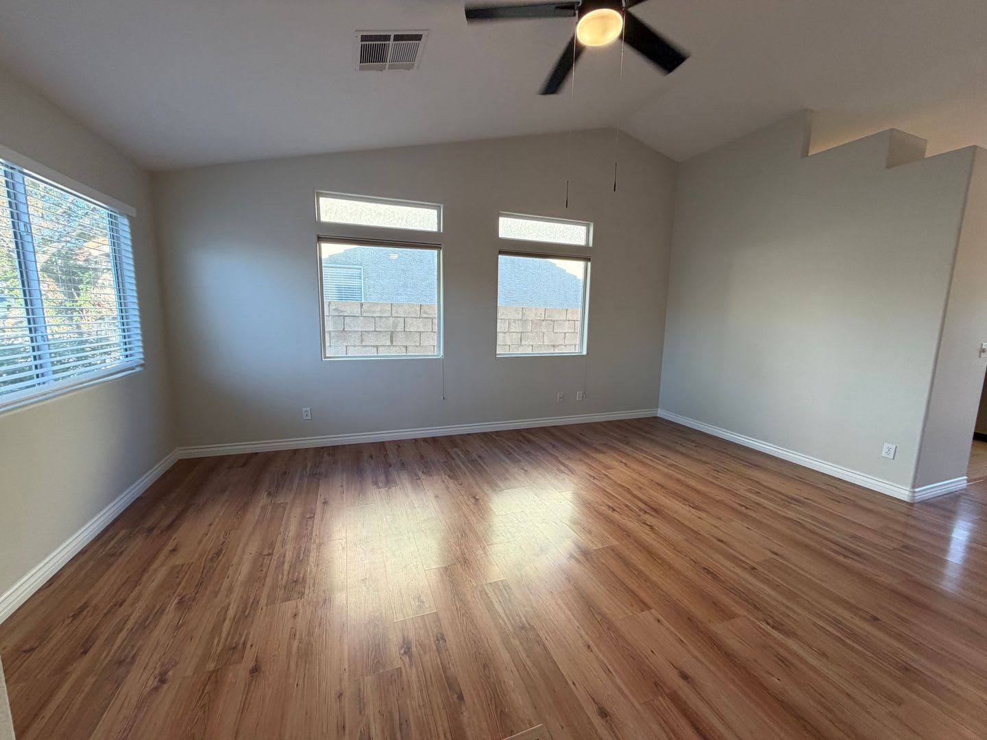 Well maintained, Single story in Elkhorn Springs – photo 5