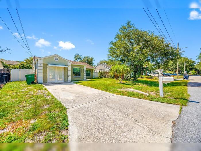 6713 South Sheridan Road – photo 1