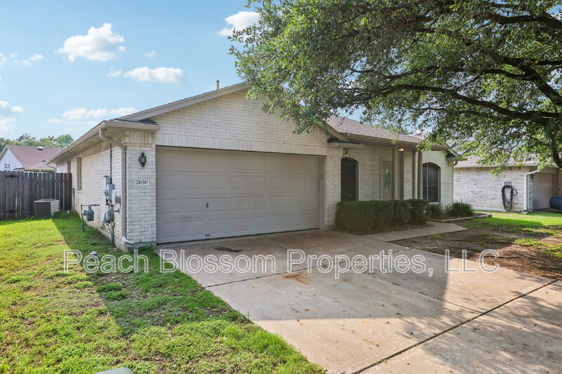2656 Bradley Lane – photo 3