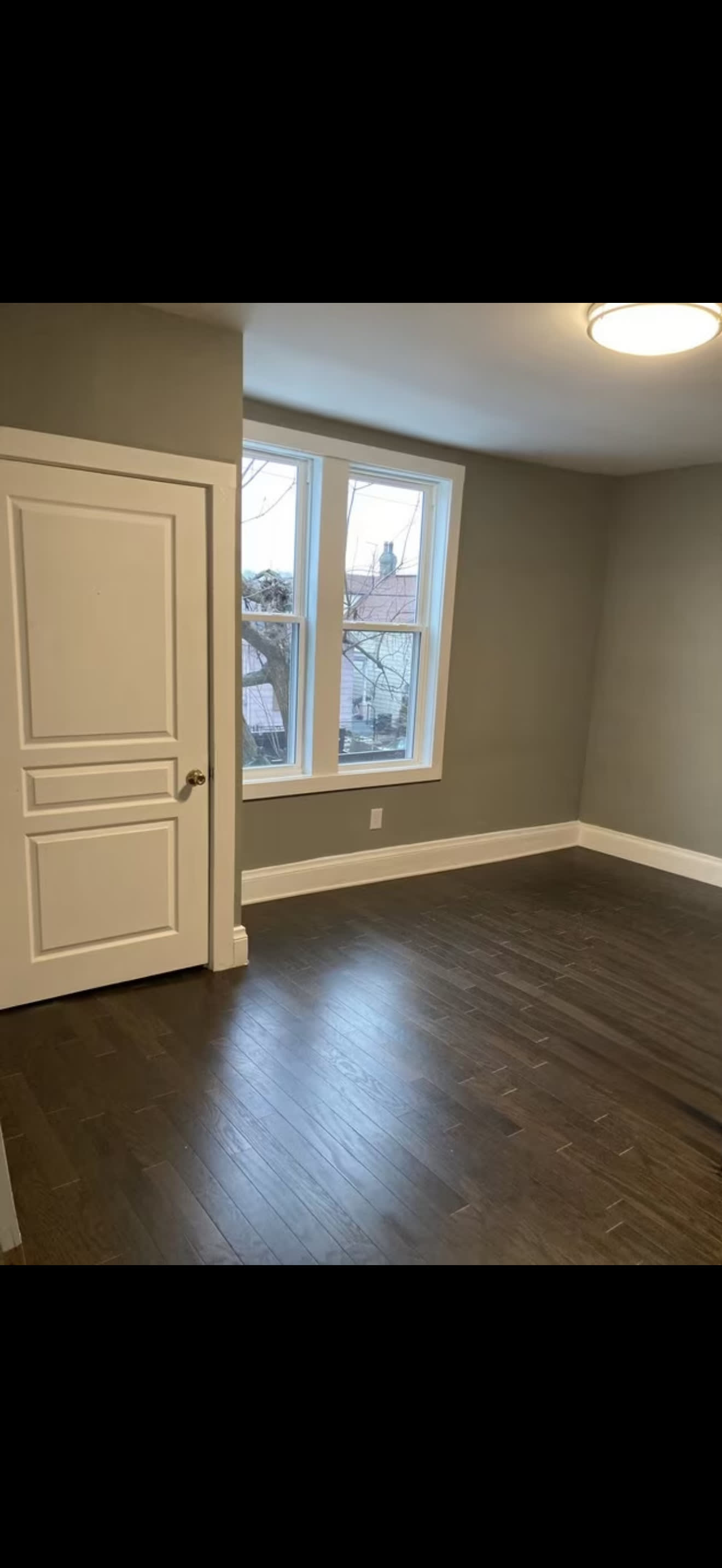608 8Th Ave – photo 2