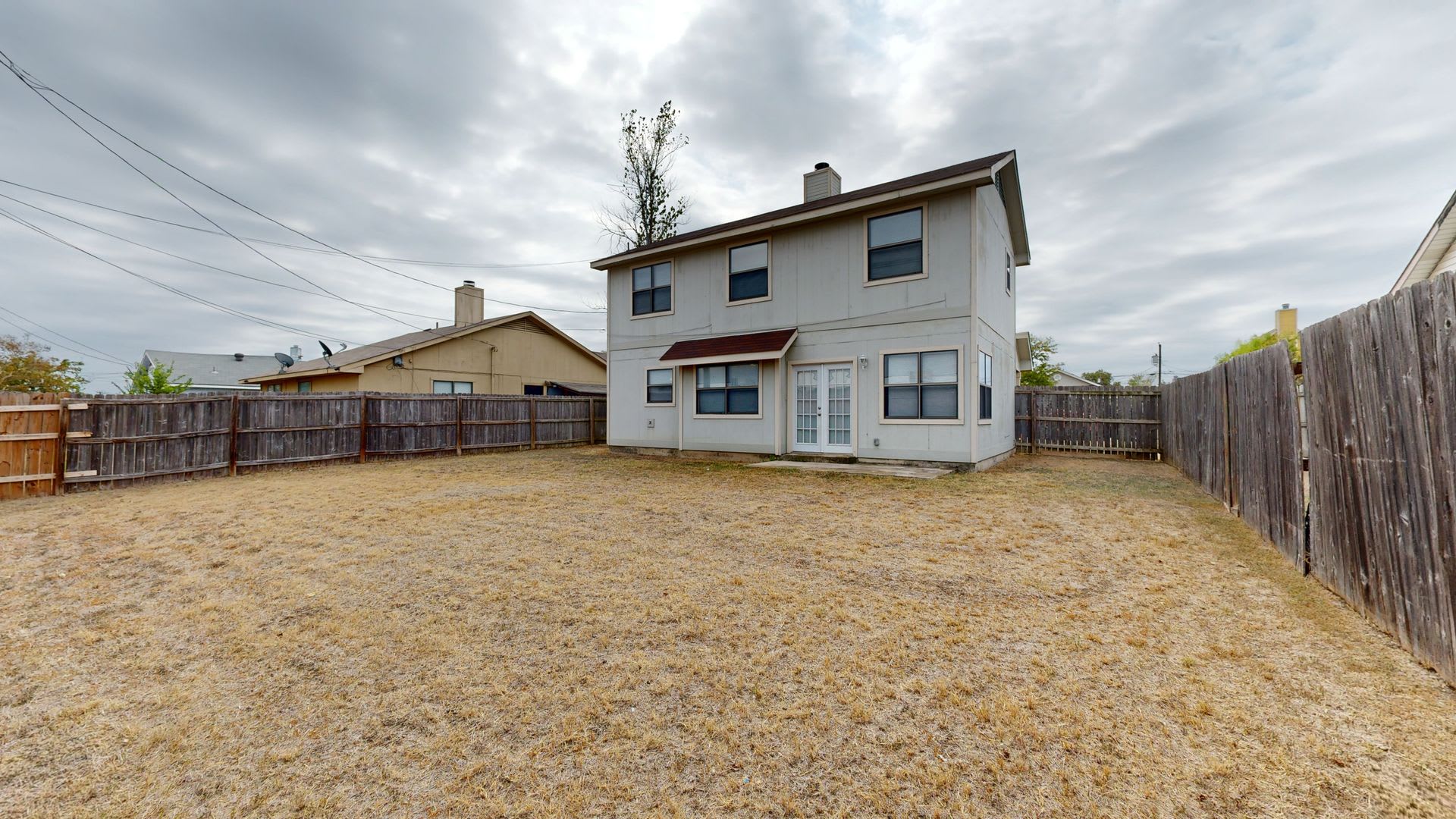 2 WEEKS FREE + $1,375 RENT IMPROVEMENT!!! – photo 5