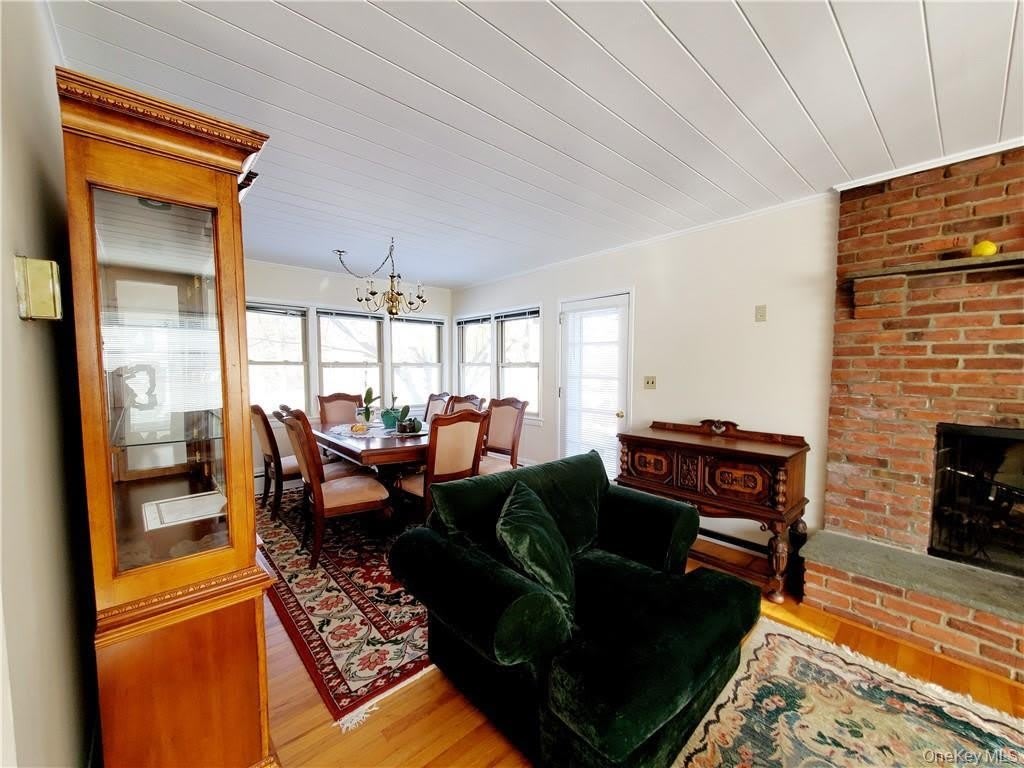 215 Harriman Road – photo 5