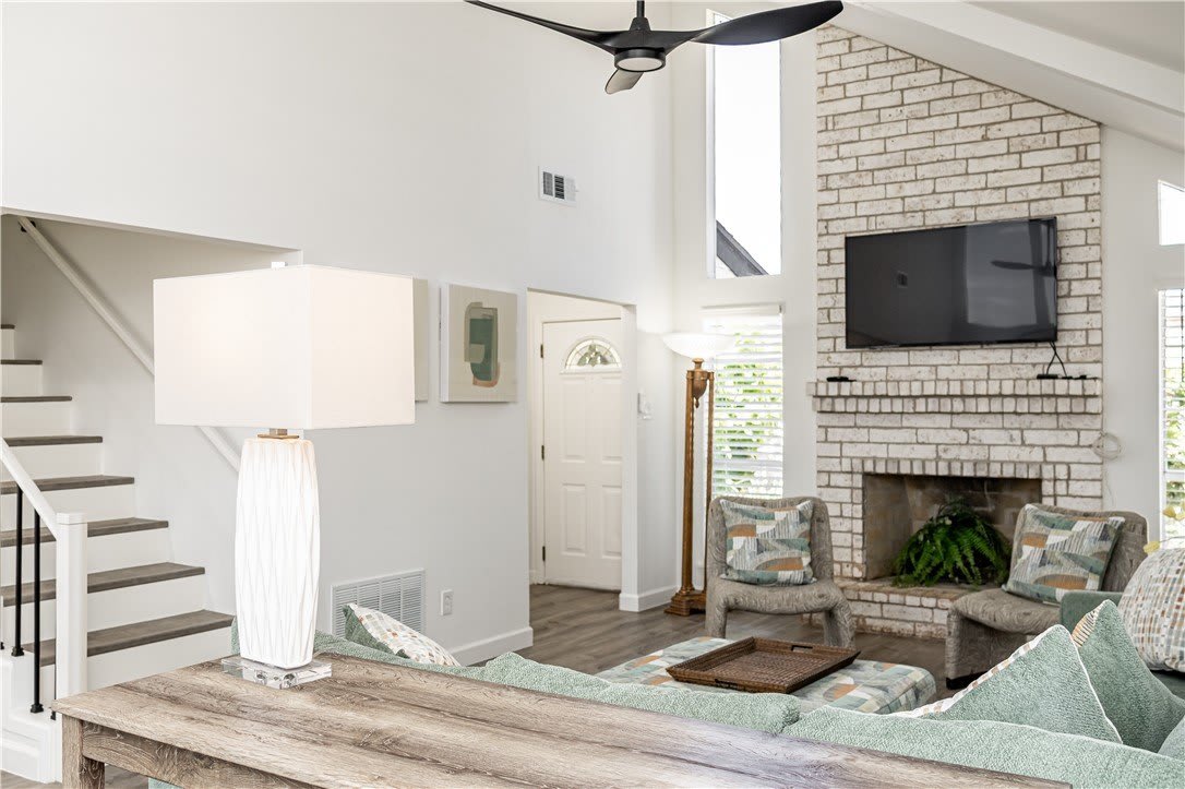 13733 A La Entrada Street NE – photo 5