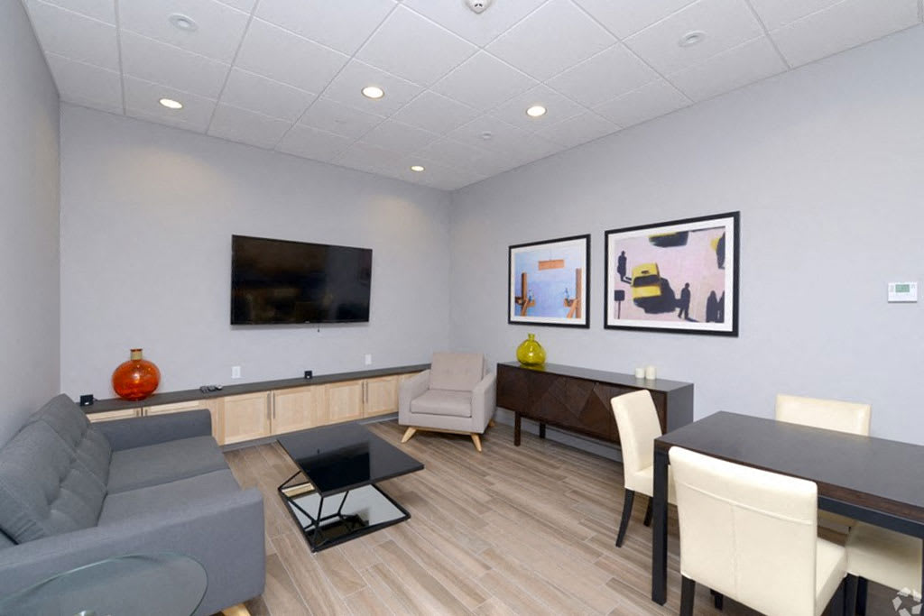 603 Concord – photo 4