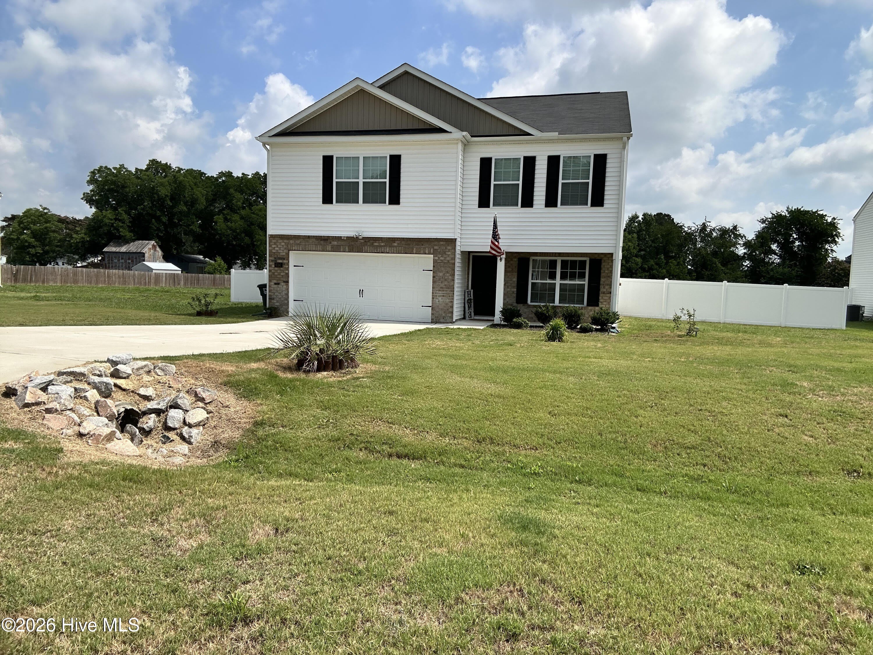 5459 Carolines Way – photo 3