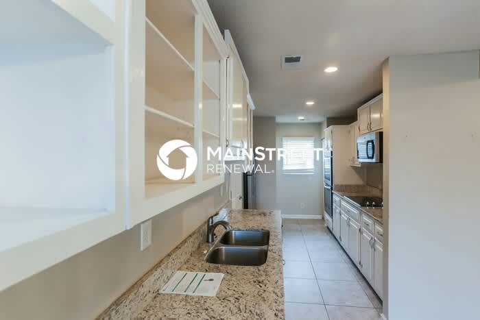 6659 Ross Manor Drive – photo 5