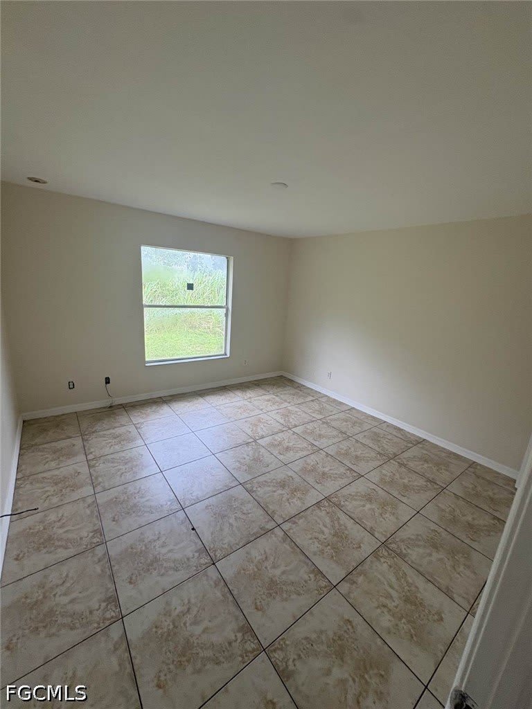 4768 Jordan Avenue S – photo 5
