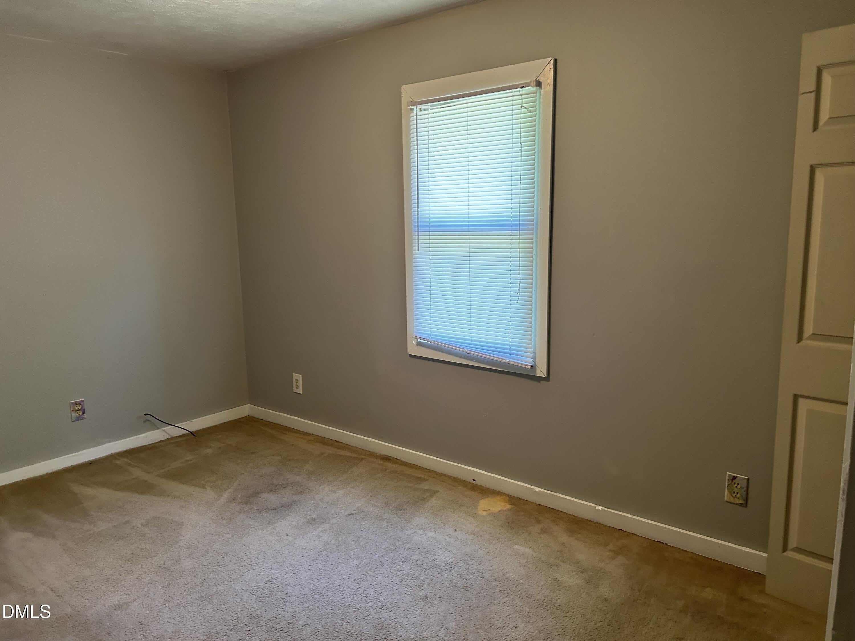 1032 Little Avenue – photo 4