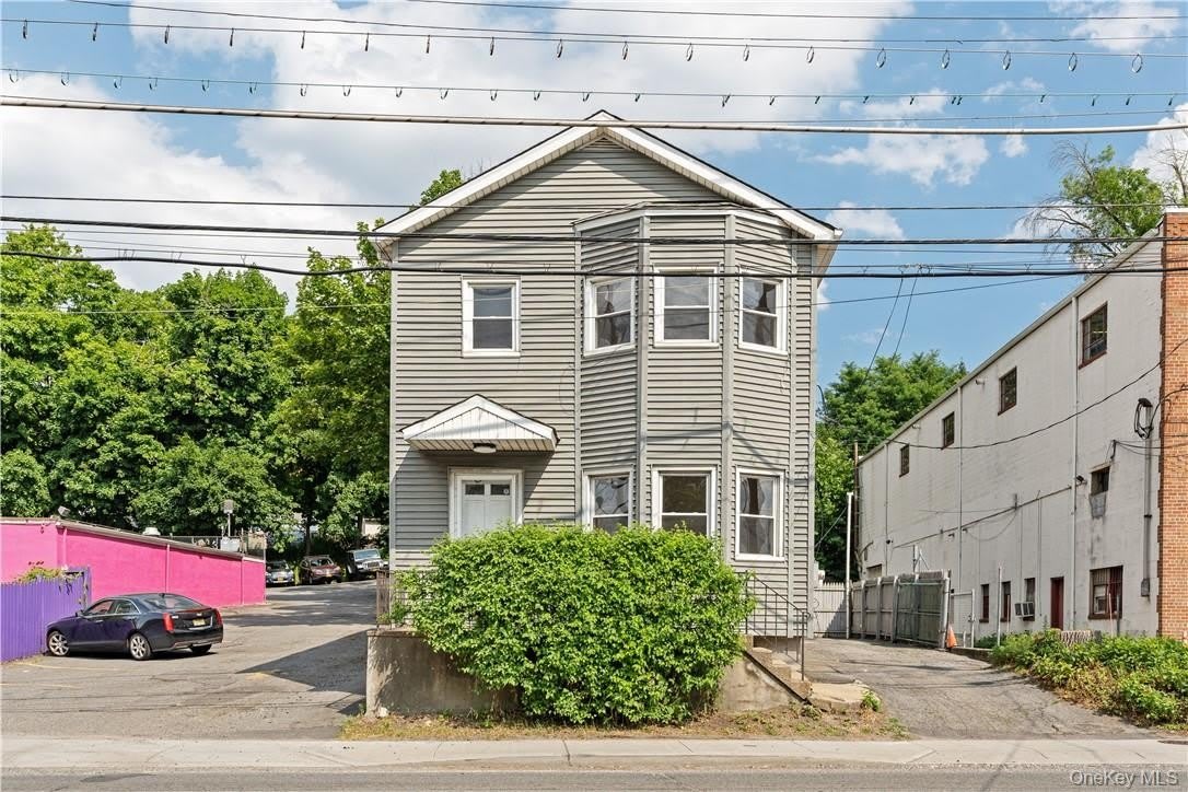 204 Saw Mill River Road – photo 1