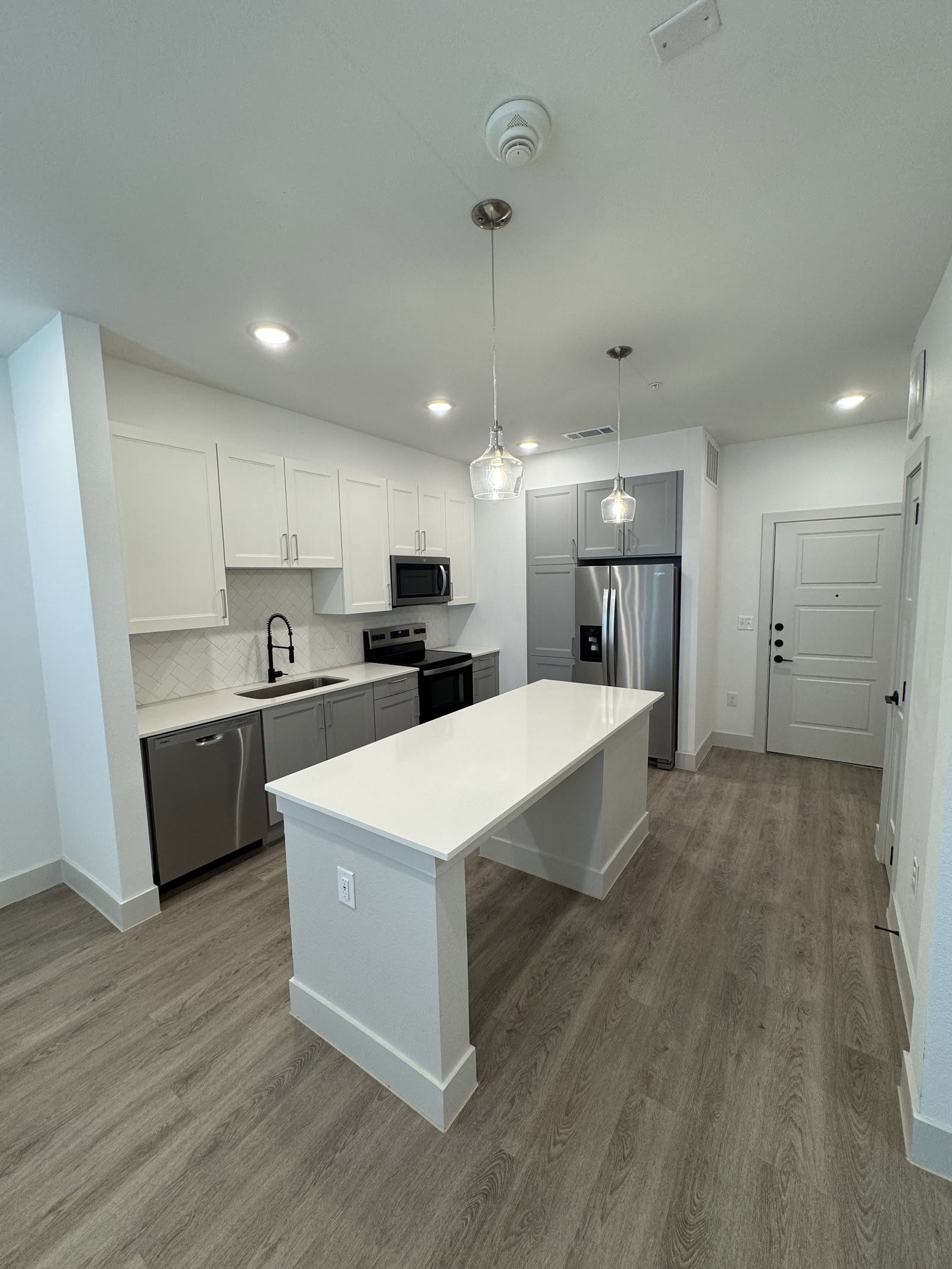 305 Laughlin Lane – photo 2