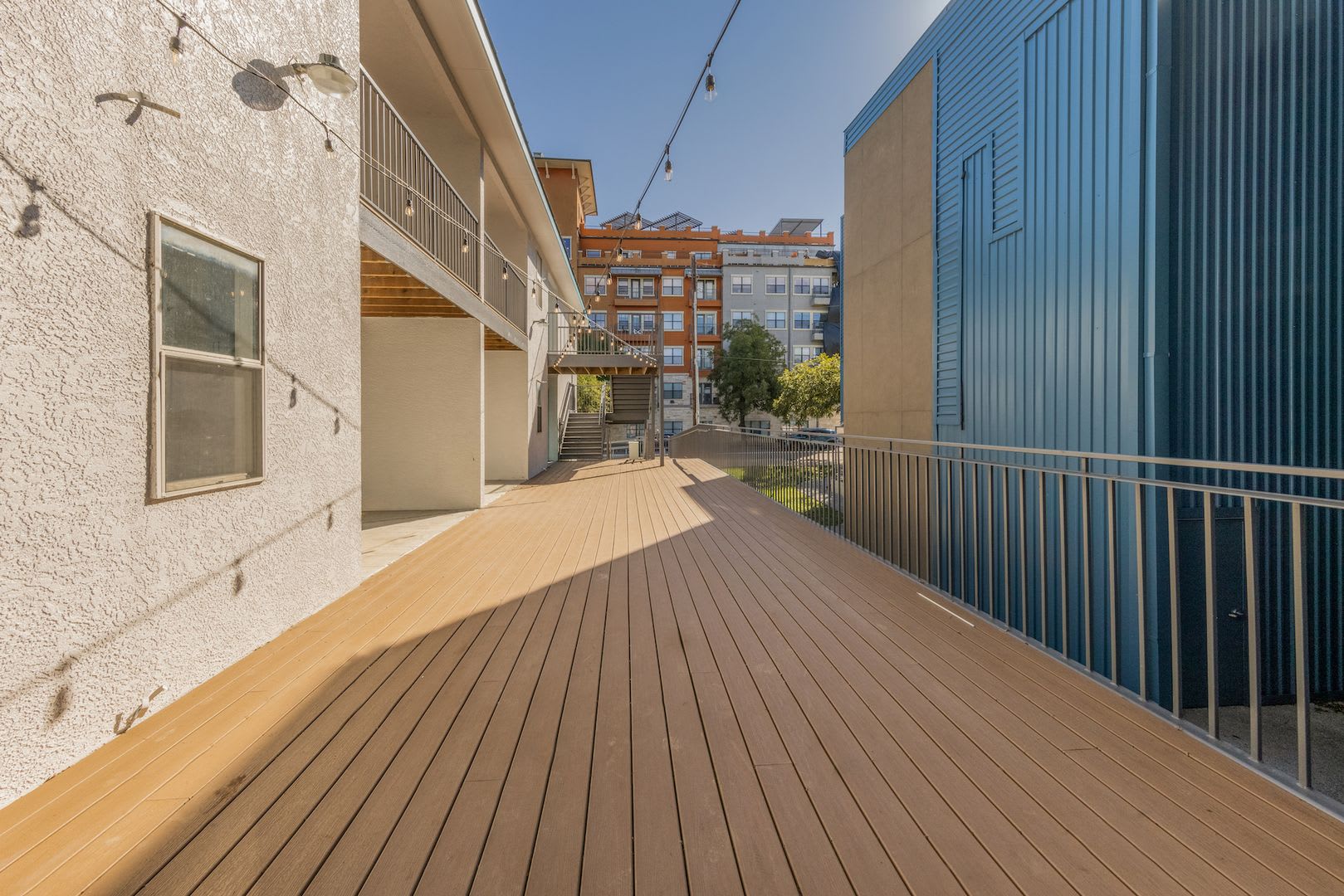 3 Bed / 2 Bath — 3 Balconies + 2 Free Parking Spots — $3,300/mo – photo 4