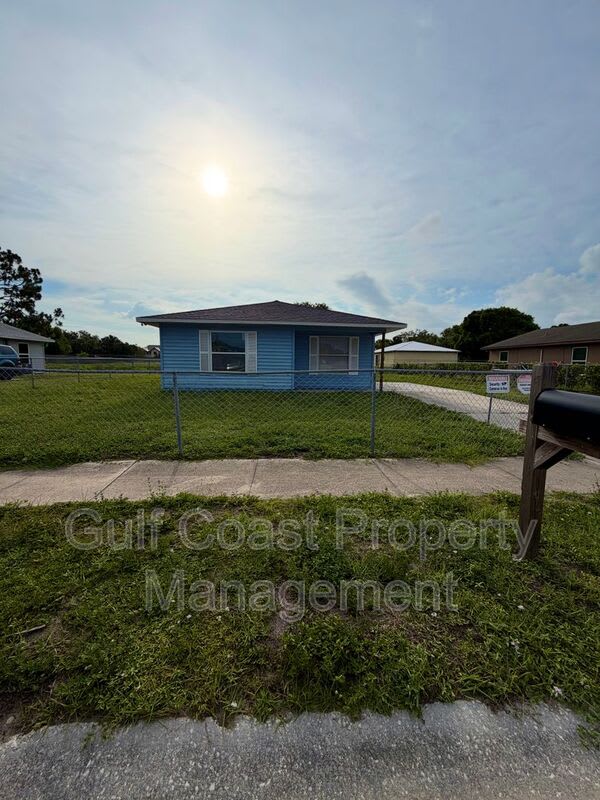 1801 S. Palmdale Ct. – photo 1