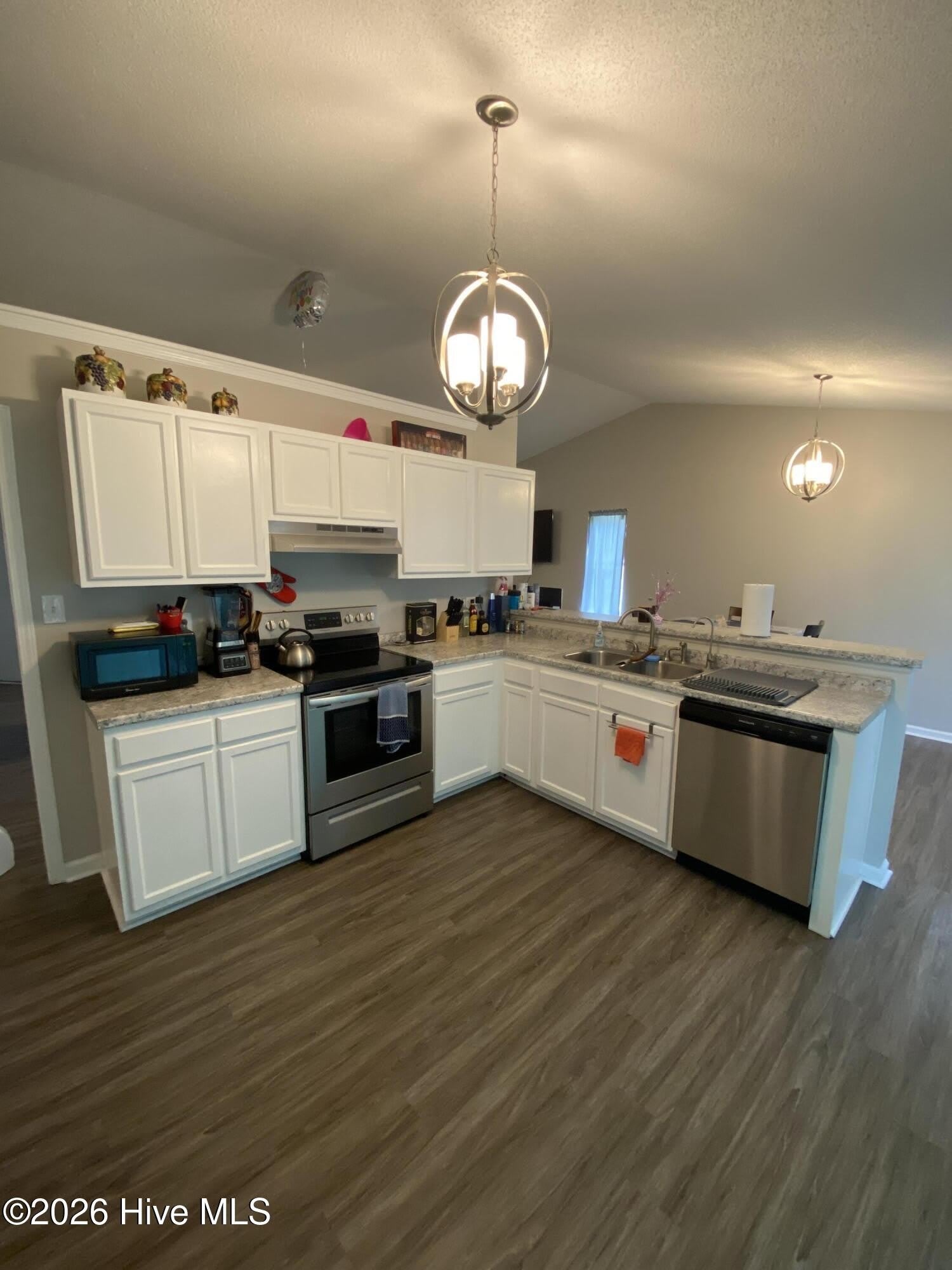 111 Howell Drive – photo 4