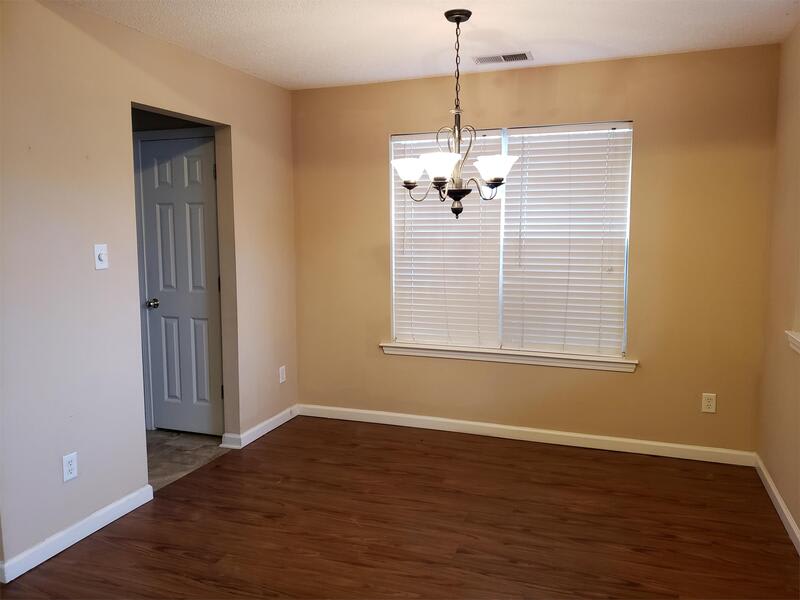1088 Sunstar Drive – photo 3