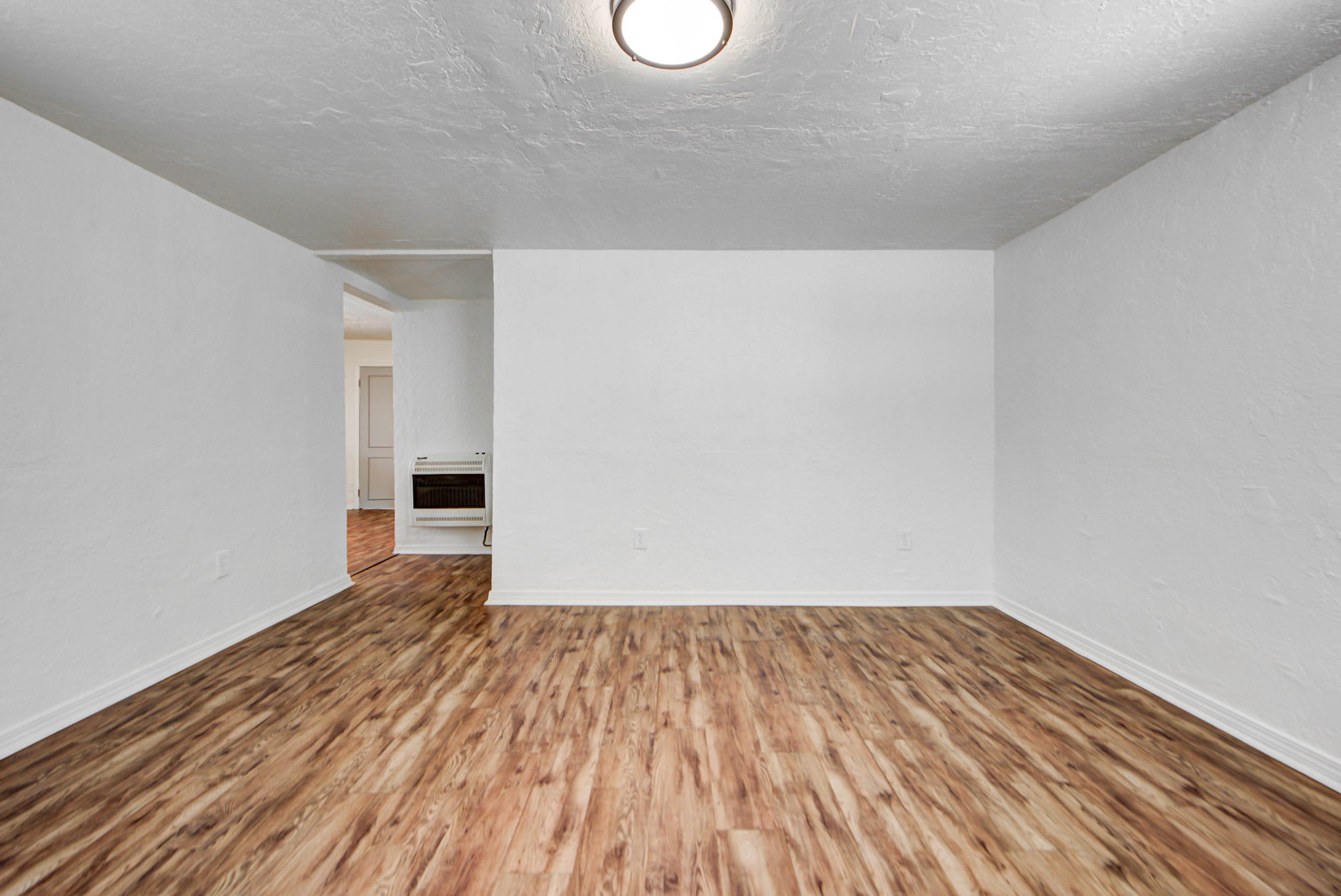 204 South Stewart Avenue – photo 3