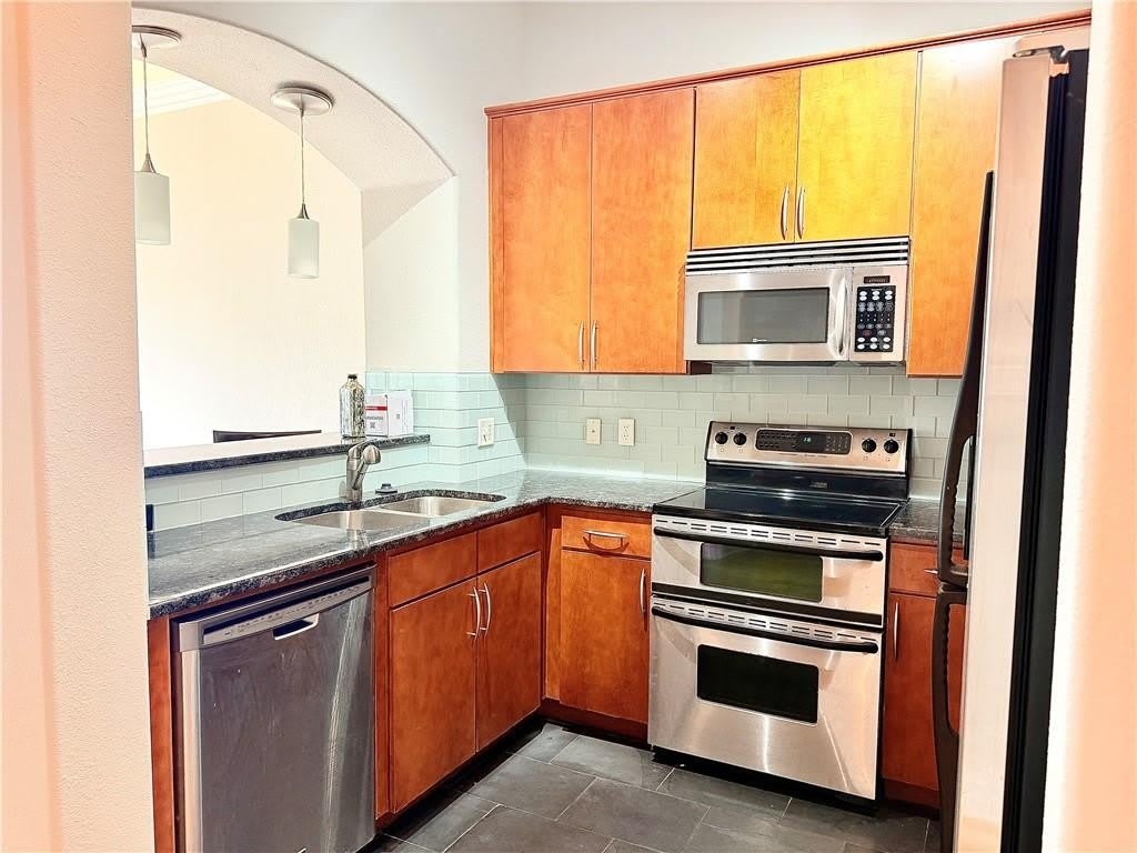 3445 Stratford Road NE – photo 2