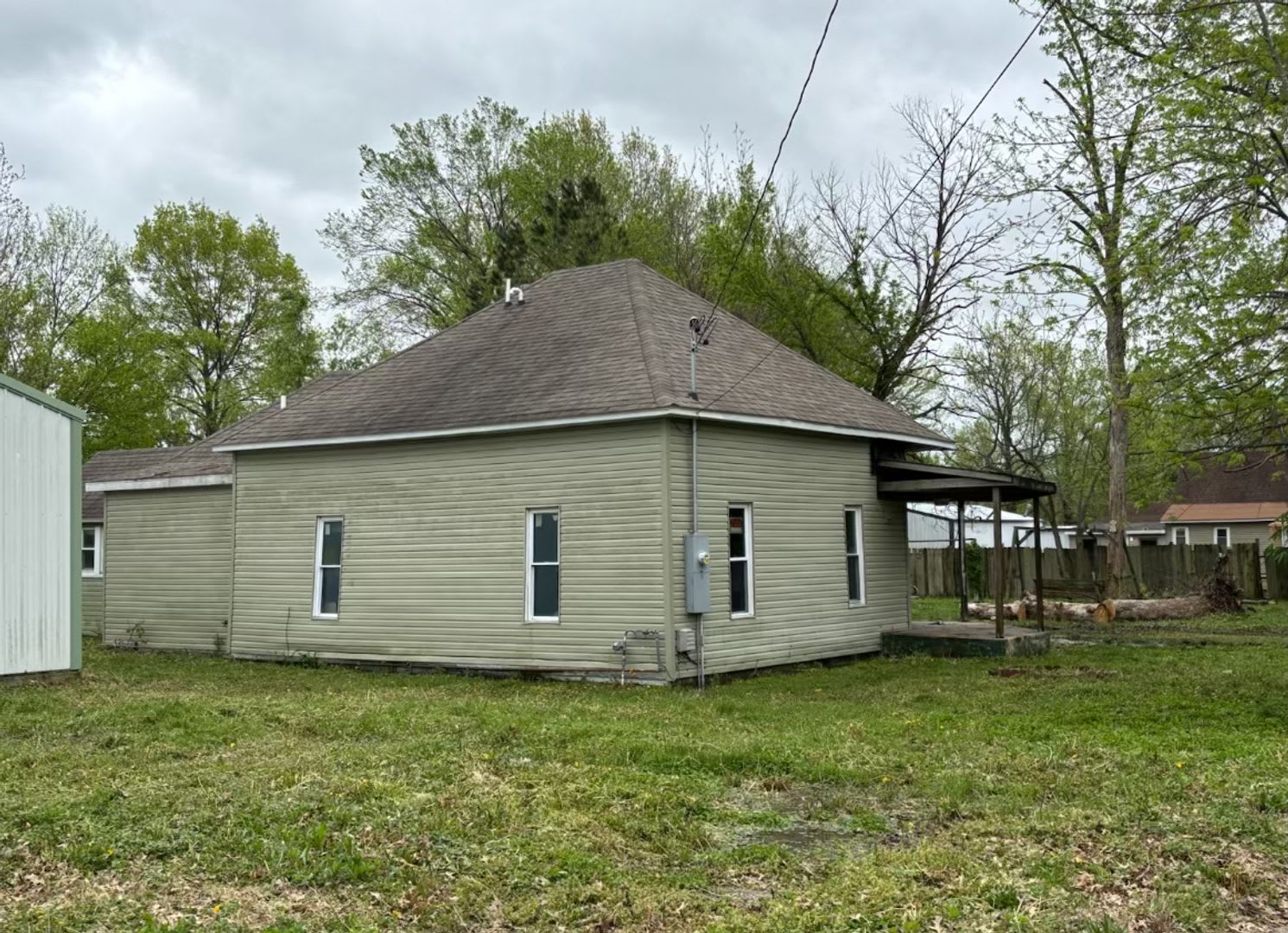 Now Available!! $490 Month $800 Down – photo 5