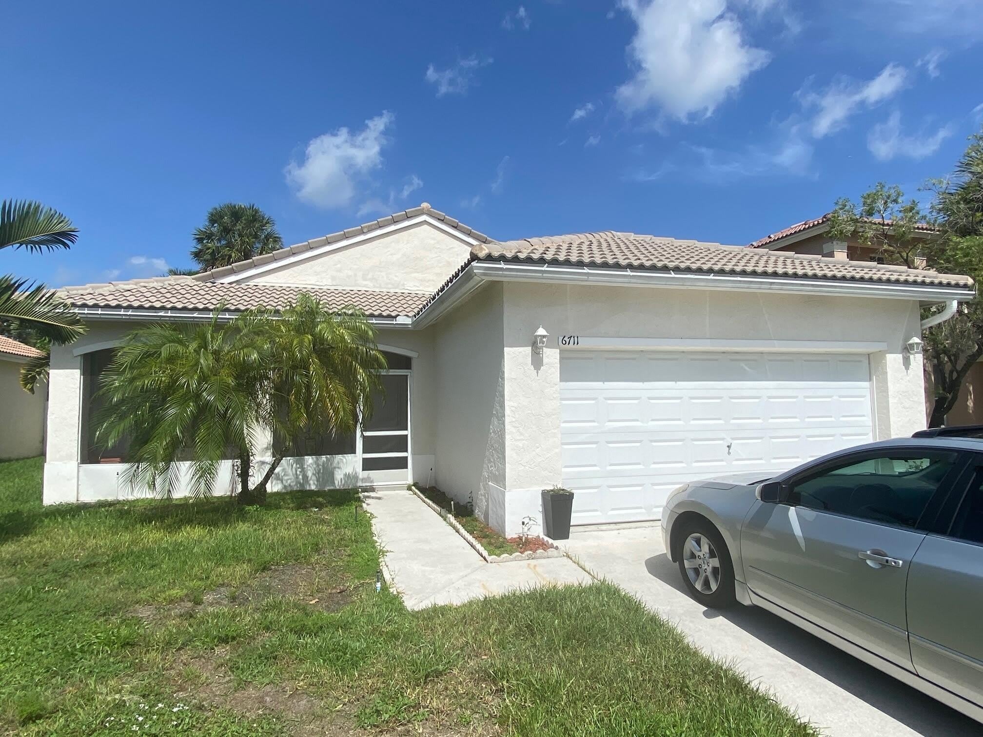 6711 Stonecreek Street – photo 1