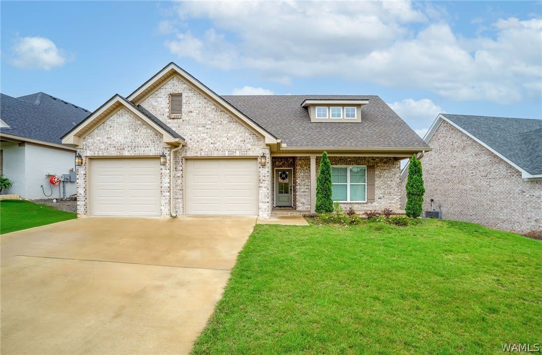 2451 Vesta Drive – photo 2