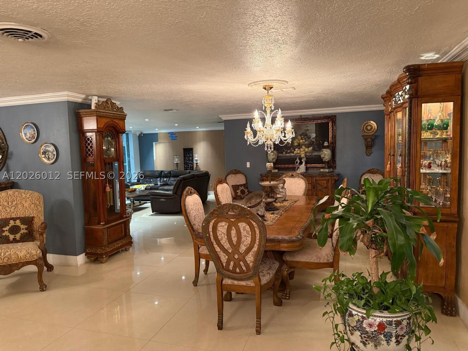 5540 SW 63rd Ct – photo 4