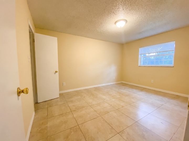 14 South Ortman Drive – photo 2
