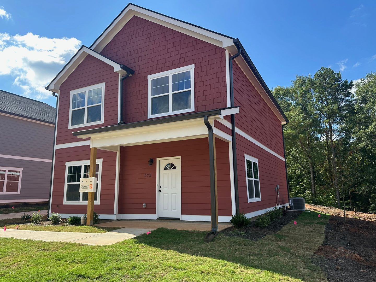 4 Bedroom 4 Bathroom Available – photo 1