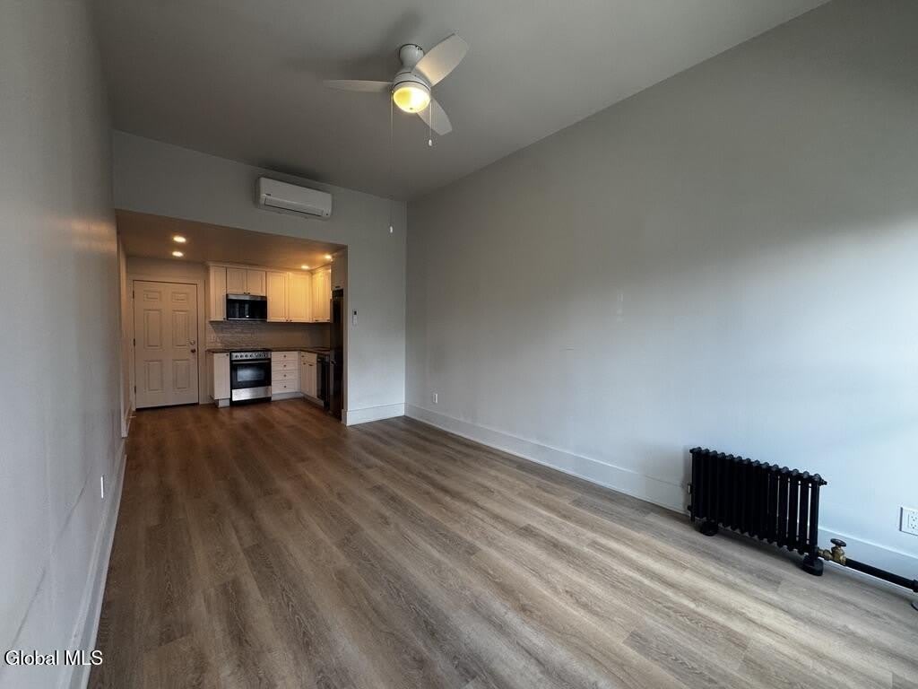 423 Broadway – photo 5