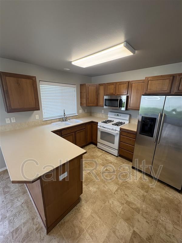1814 N Arc – photo 4
