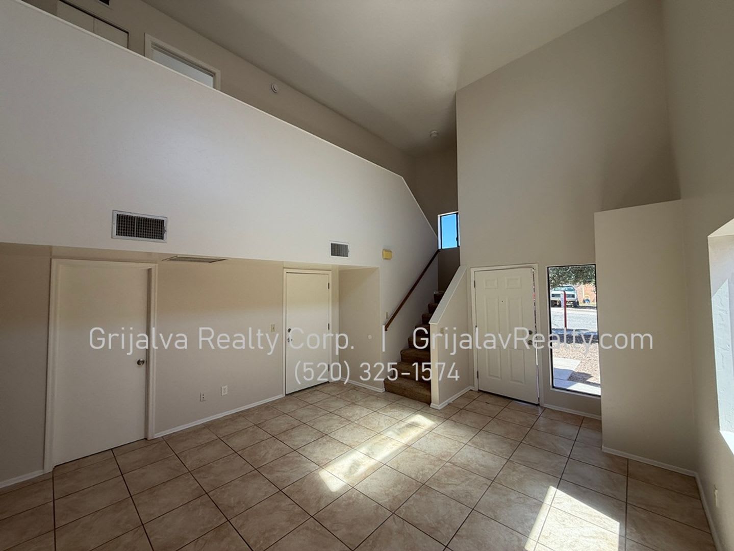 Lovely 2-Story 3 Bedroom House for Rent (Valencia/Campbell) – photo 3