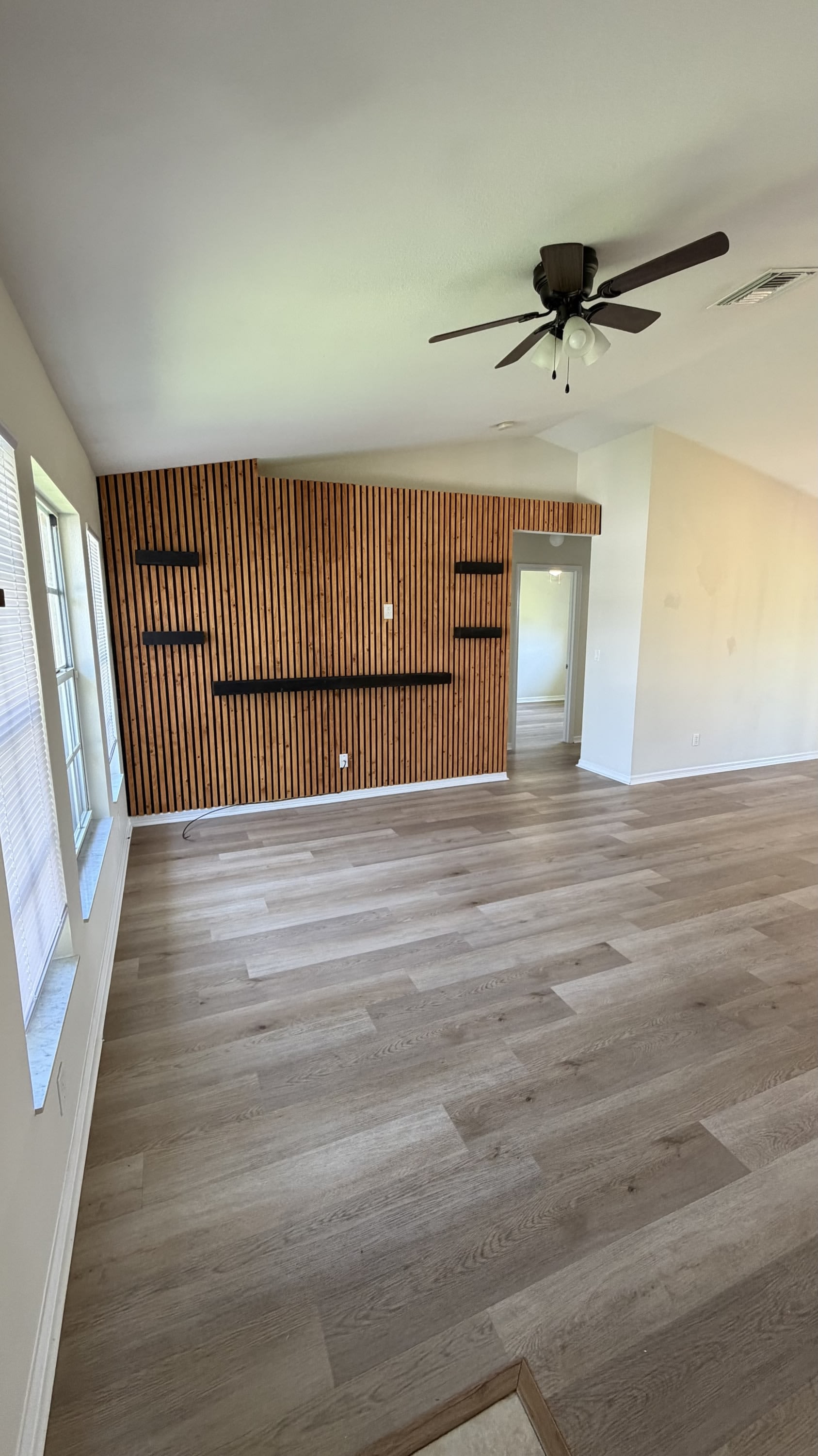 414 SE 13th St. Cape Coral, FL 33990 – photo 2