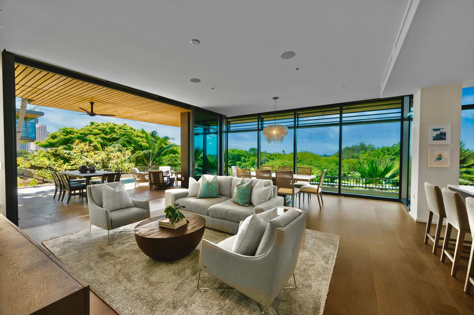 Park Lane 3300 – photo 2