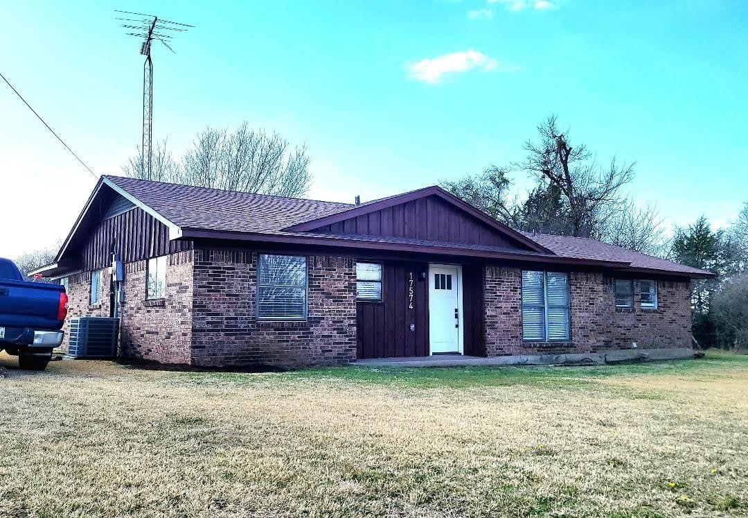 17574 State Highway 56 – photo 1
