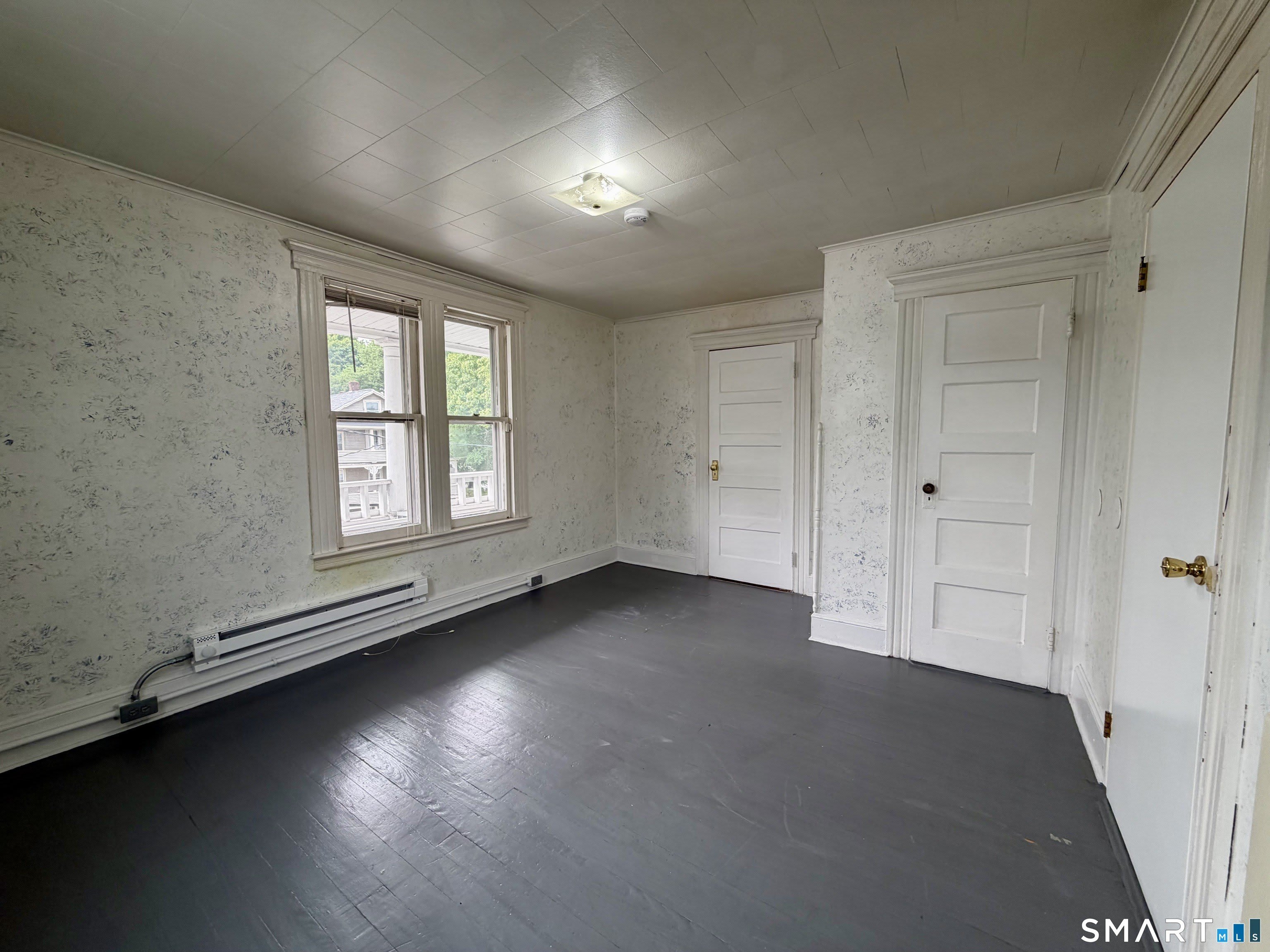237 E Main Street – photo 4
