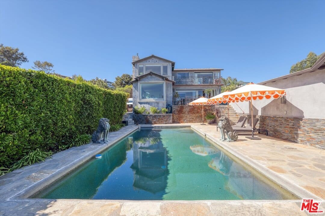1300 Summitridge Dr – photo 1