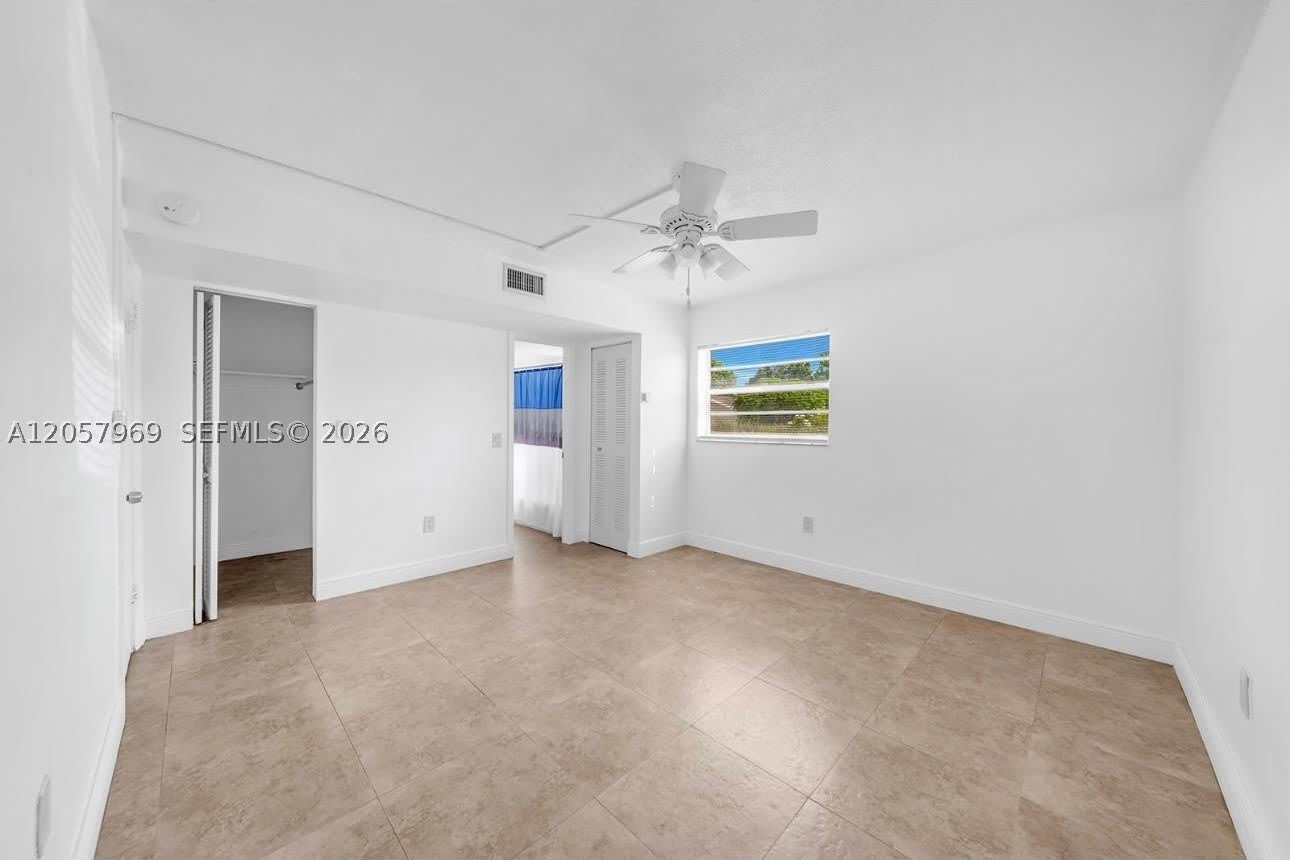 6270 W Flagler St – photo 4