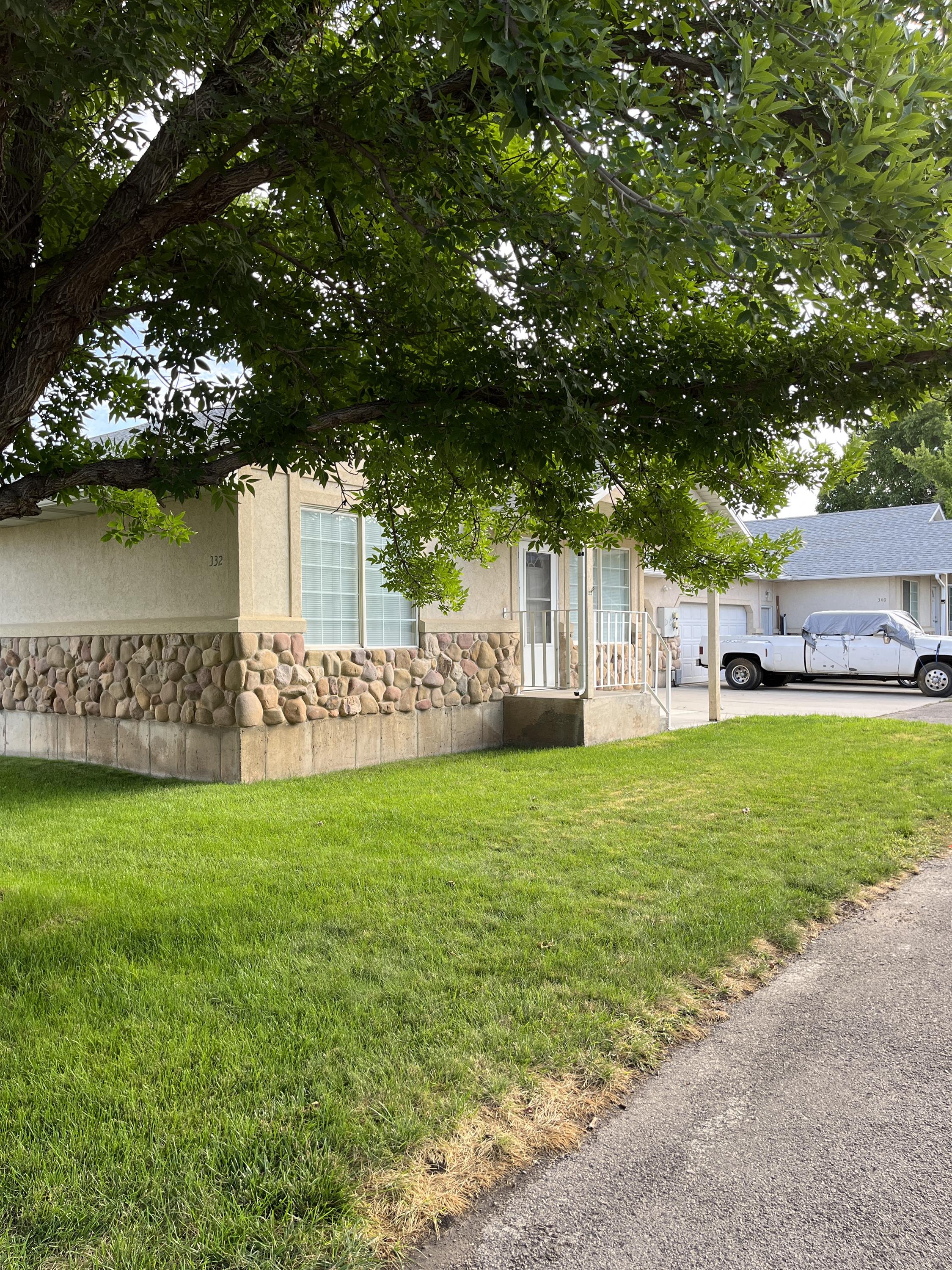 332/340 N 400 W – photo 3