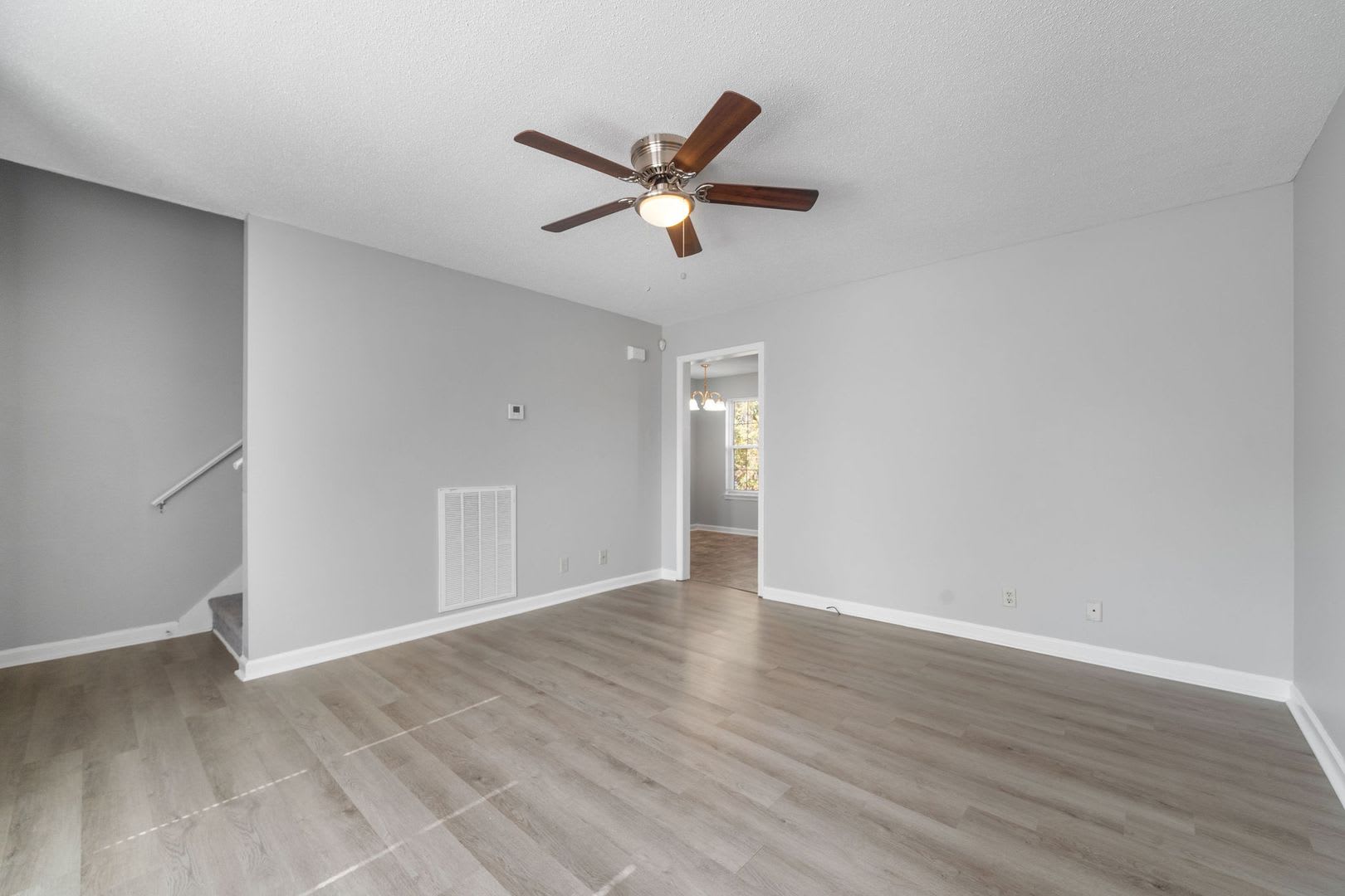 911 Van Buren Avenue, Oak Grove, KY 42262 – photo 4