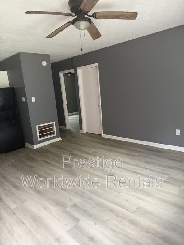4125 Sandfort Road – photo 2