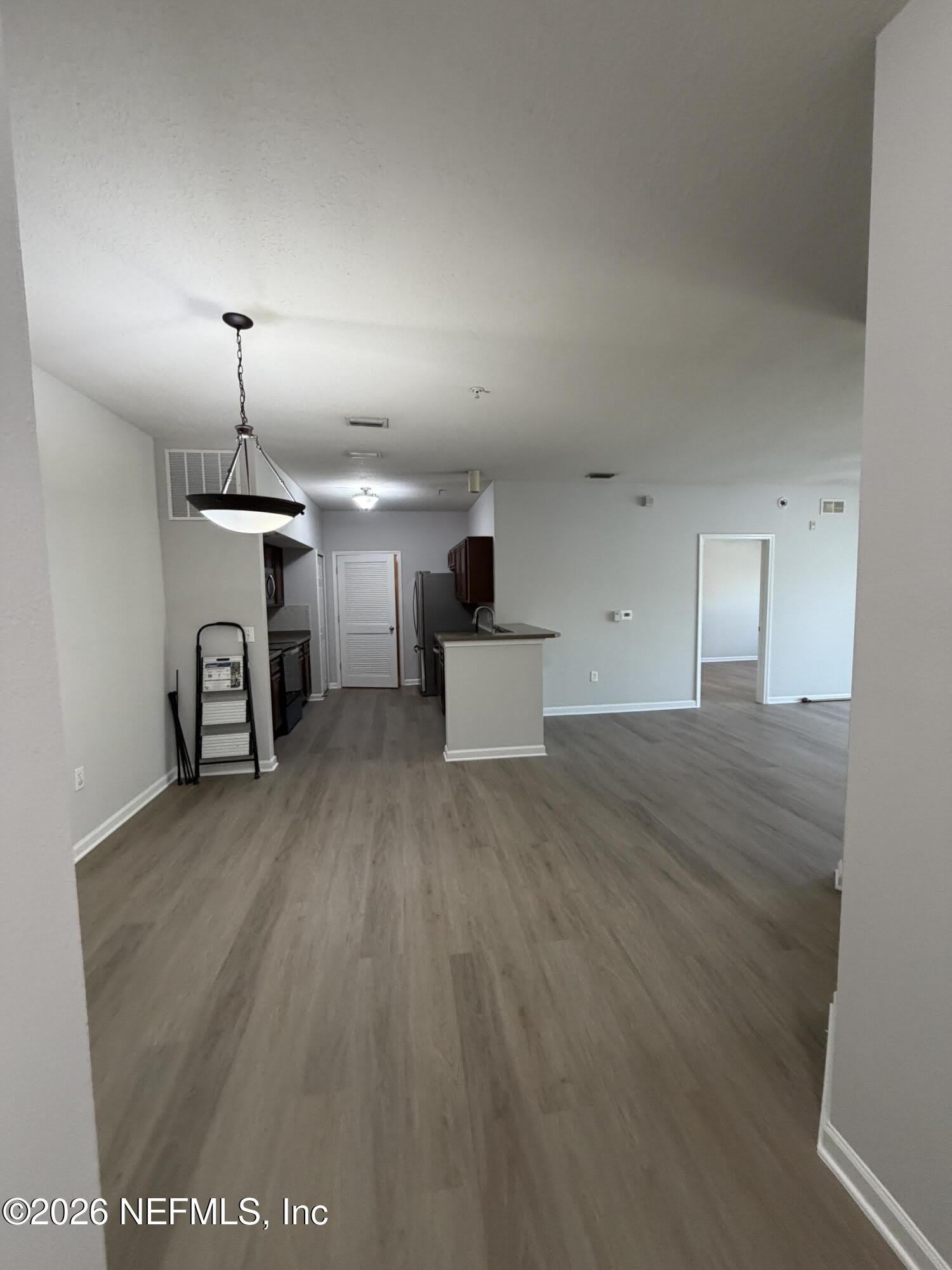 8201 GREEN PARROT Road – photo 3