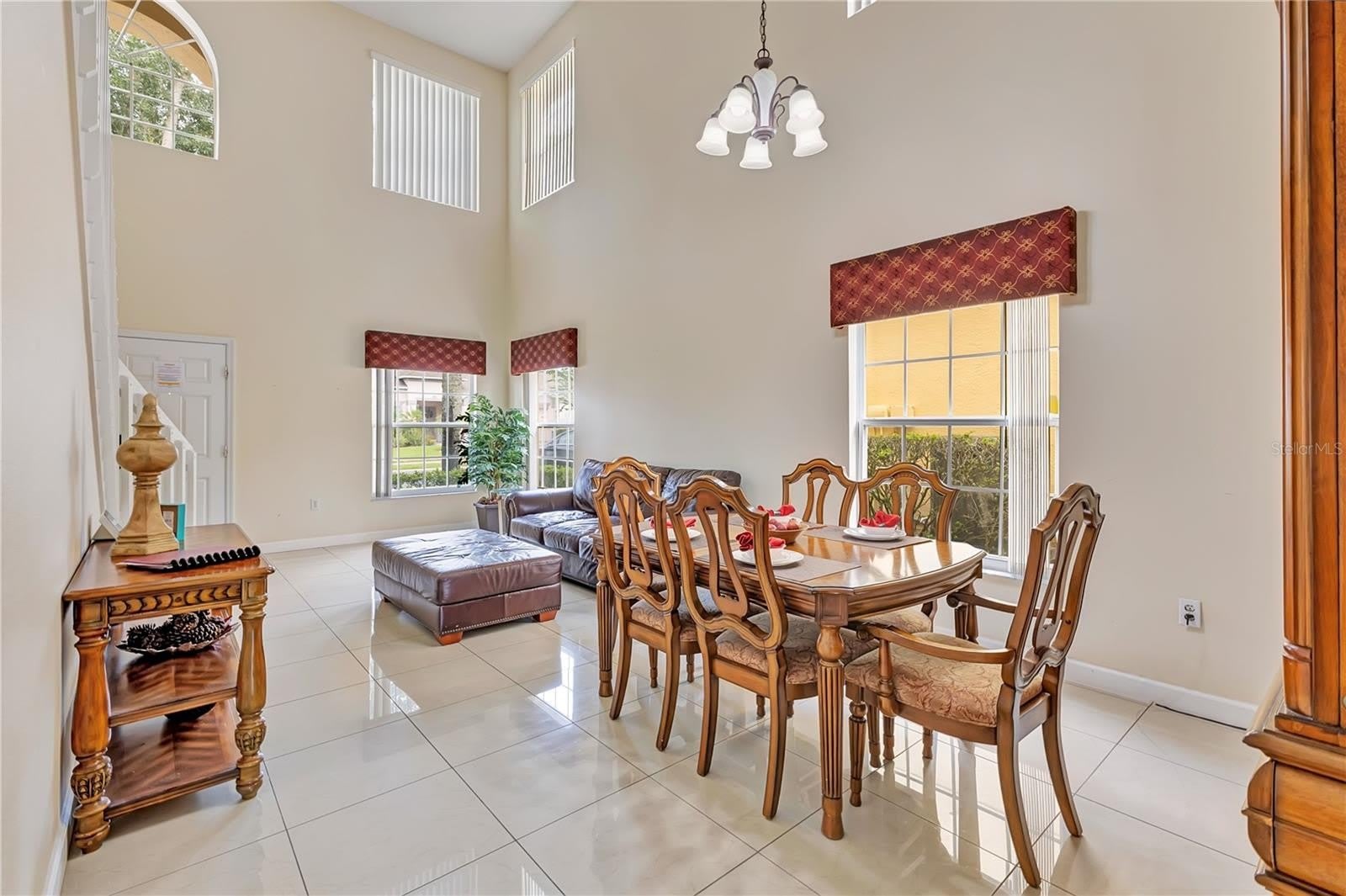 139 MOORGATE Drive – photo 5