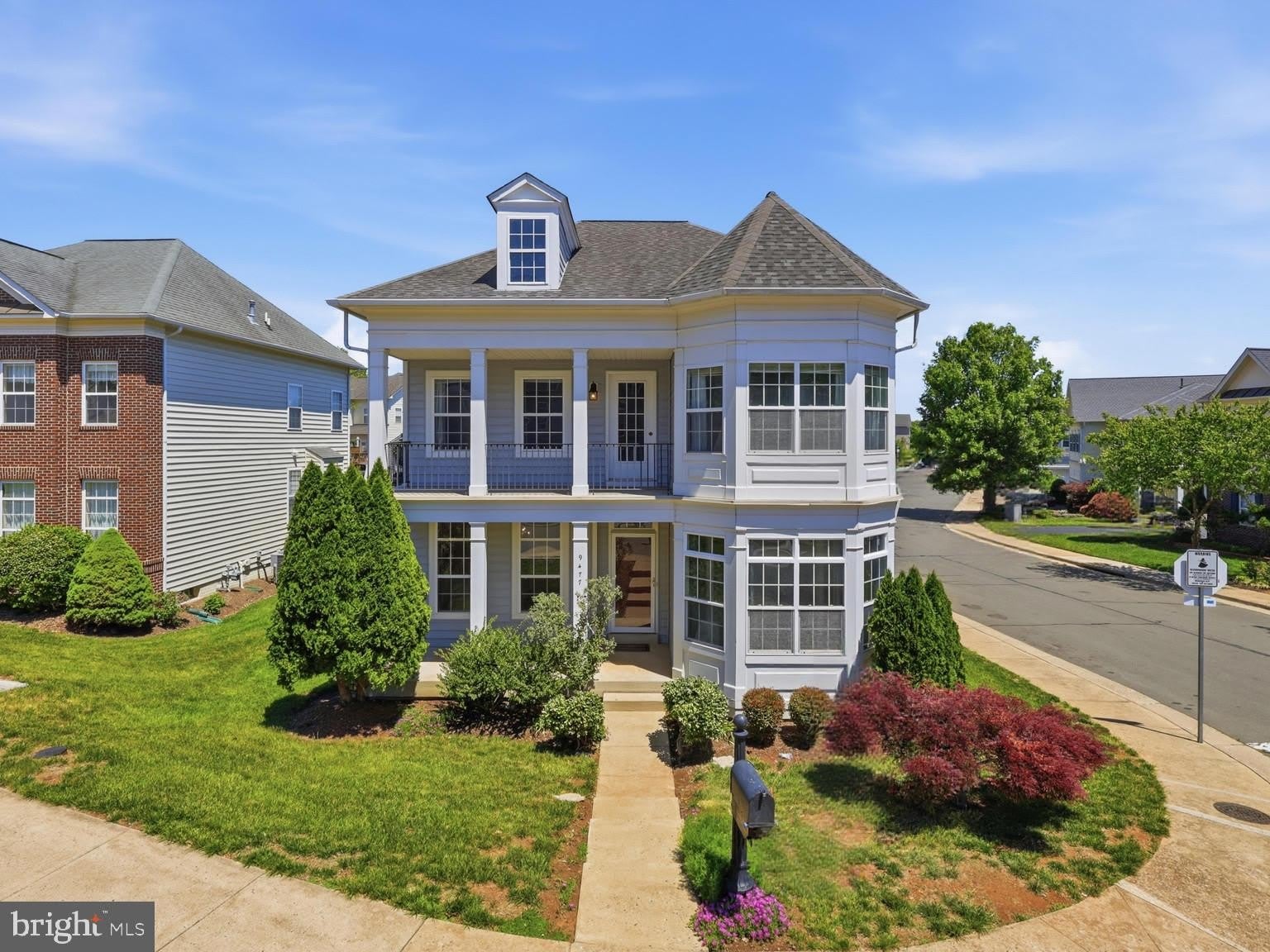 9477 BANKHEAD Drive – photo 1
