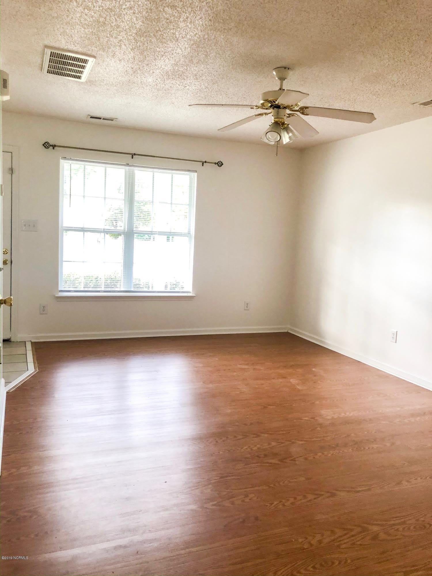 360 Hunting Green Drive – photo 4
