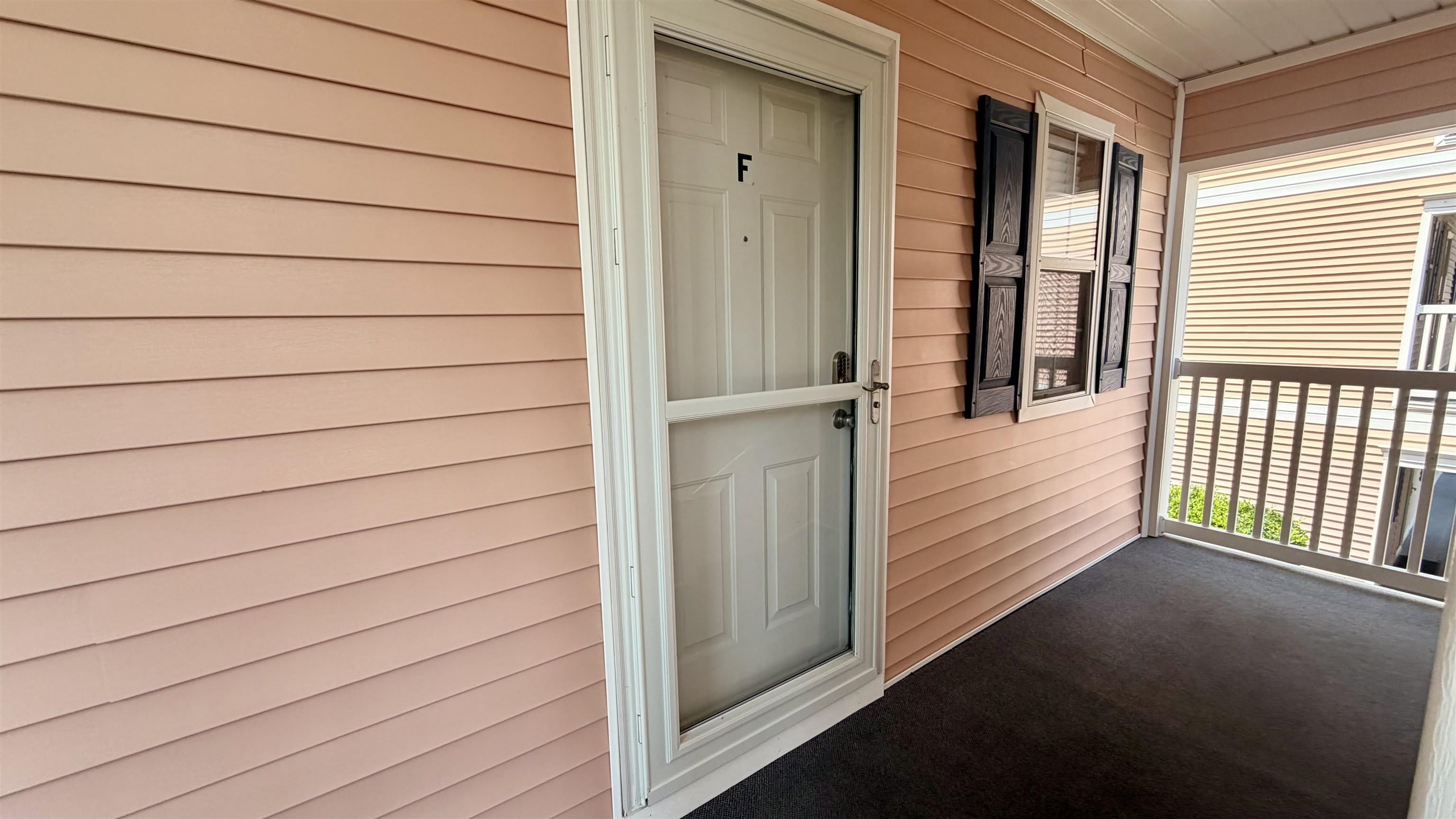 638 Waterway Village Blvd. – photo 3
