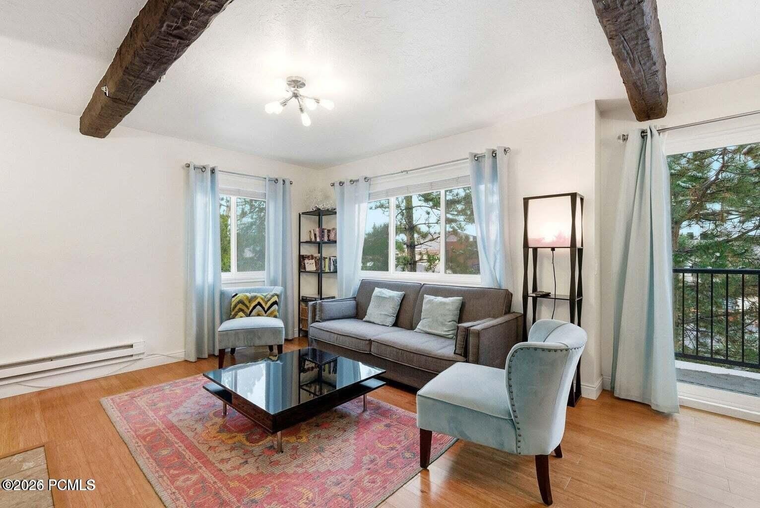 1885 Prospector Avenue – photo 3