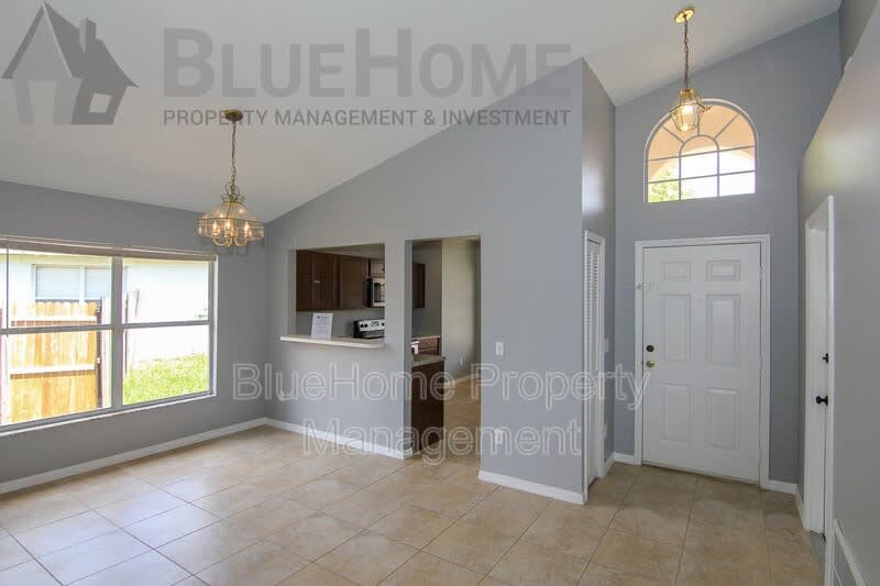 2704 Tannery Ct – photo 5