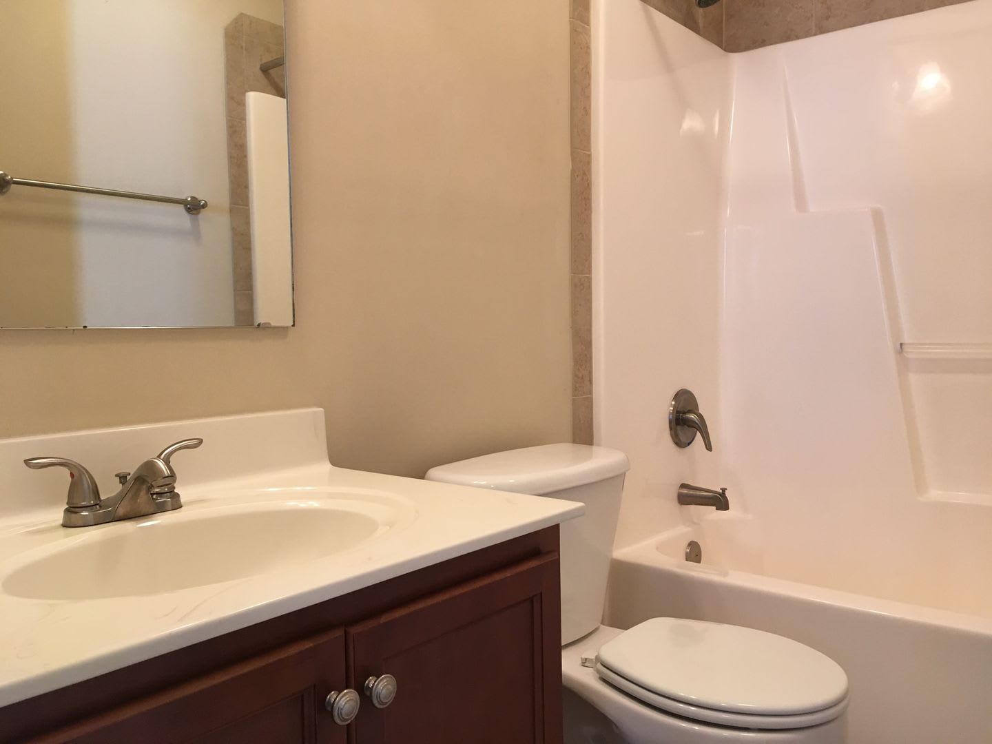 Beautiful 4 Bedroom Home – photo 4